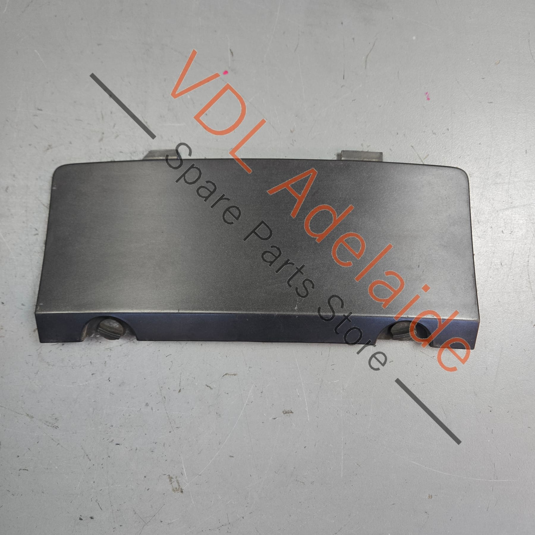 VW Touareg 7L Rear Bumper Tow Bar Trim Cover Plate