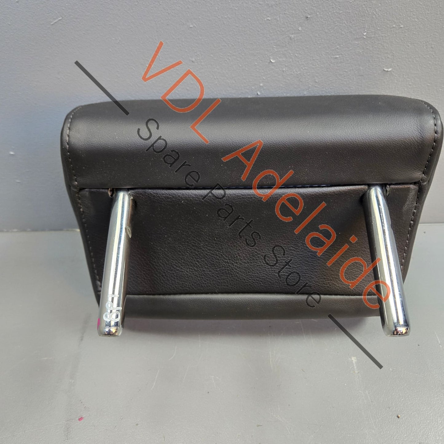 Audi S3 A3 8P Rear Seat Head Rest Leather Suits centre seat 8P0885975AC