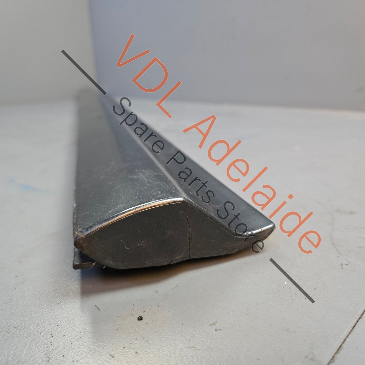 4E0853959C Audi A8 S8 Front Left Lower Exterior Door Trim Moulding Plastic 4E0853959C