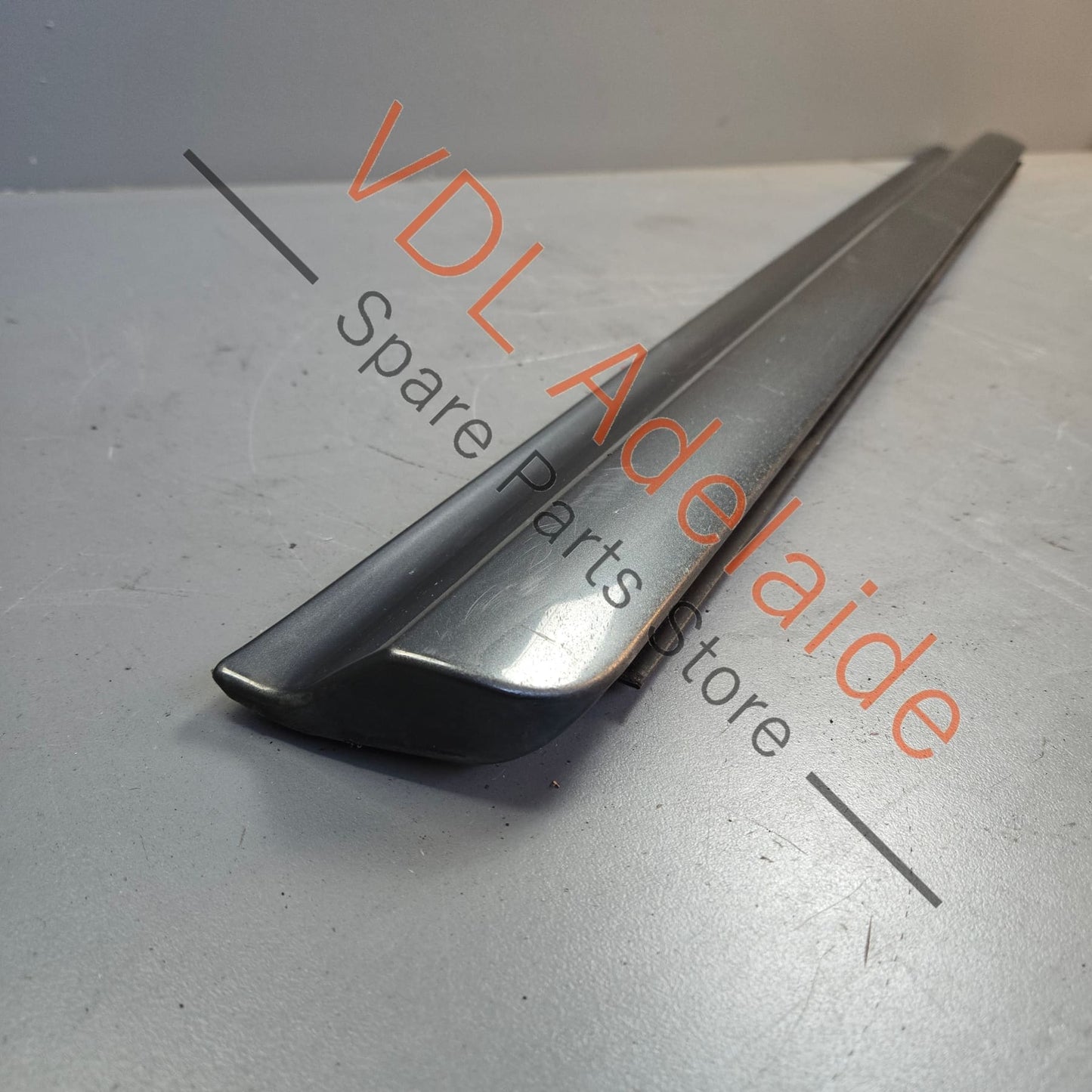 4E0853959C Audi A8 S8 Front Left Lower Exterior Door Trim Moulding Plastic 4E0853959C