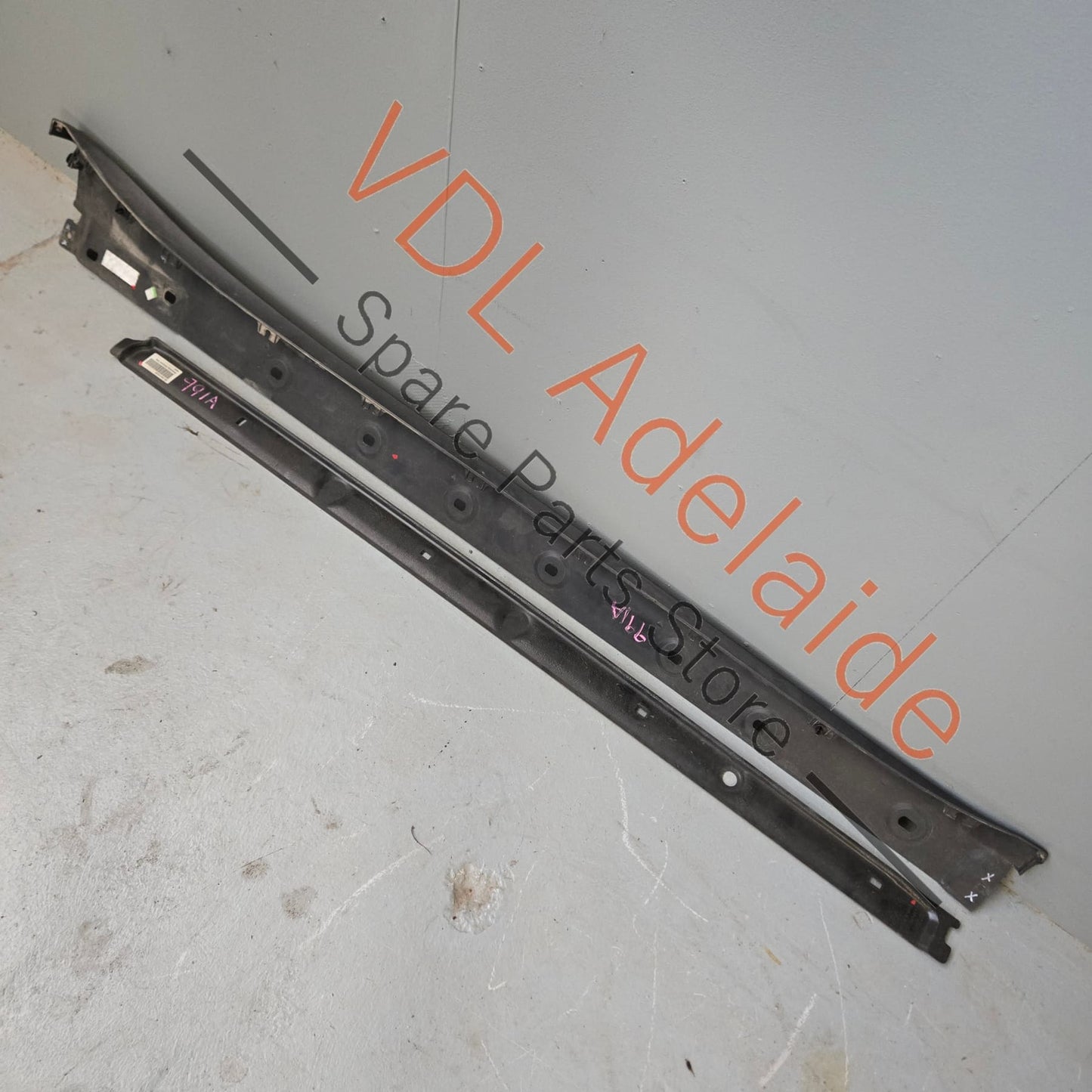 Porsche 911 991 991.2 Left side GTS GT3 Sideskirt 99150459503