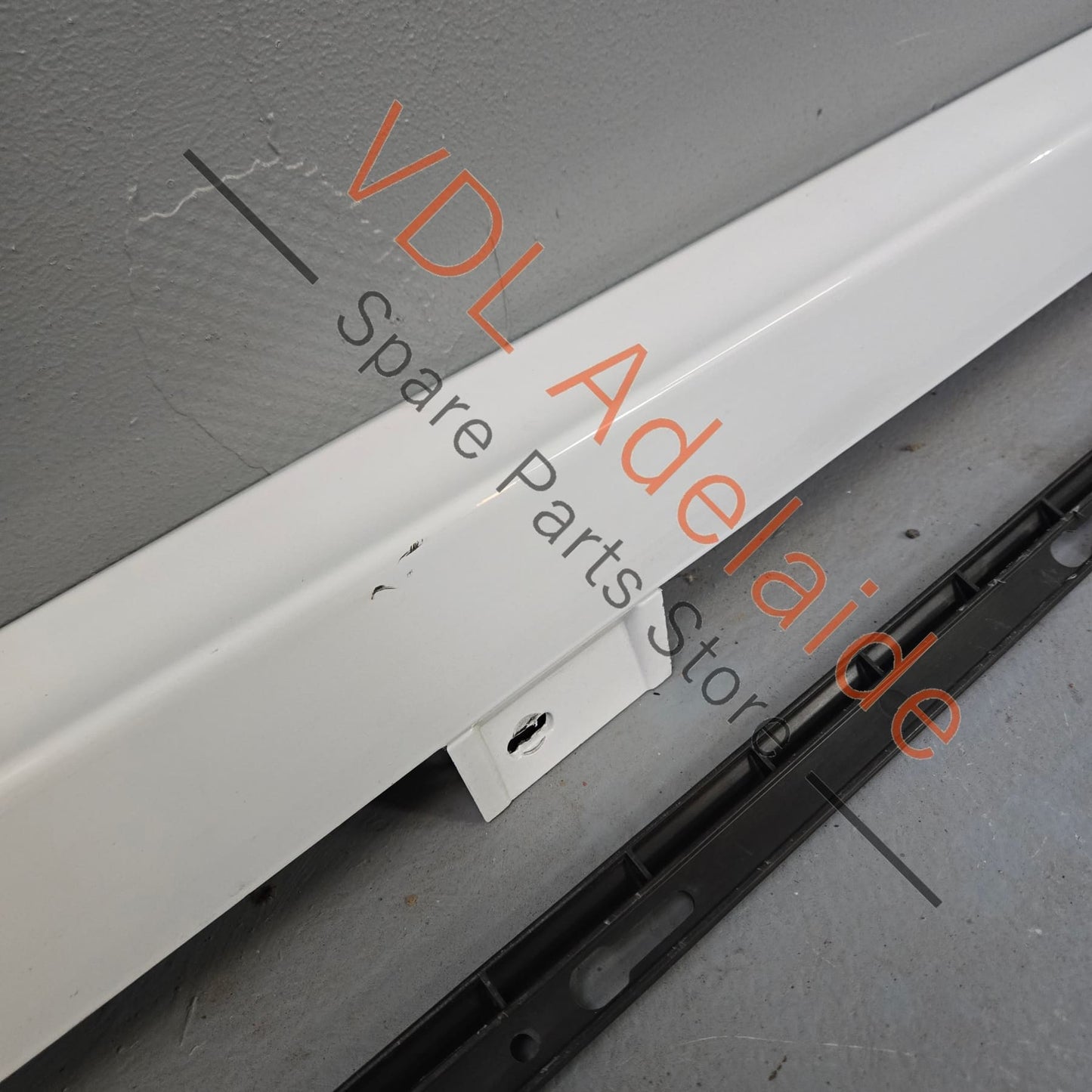 VW Golf R MK7 Side Skirt Rocker Panel Trim Right 5G0853856