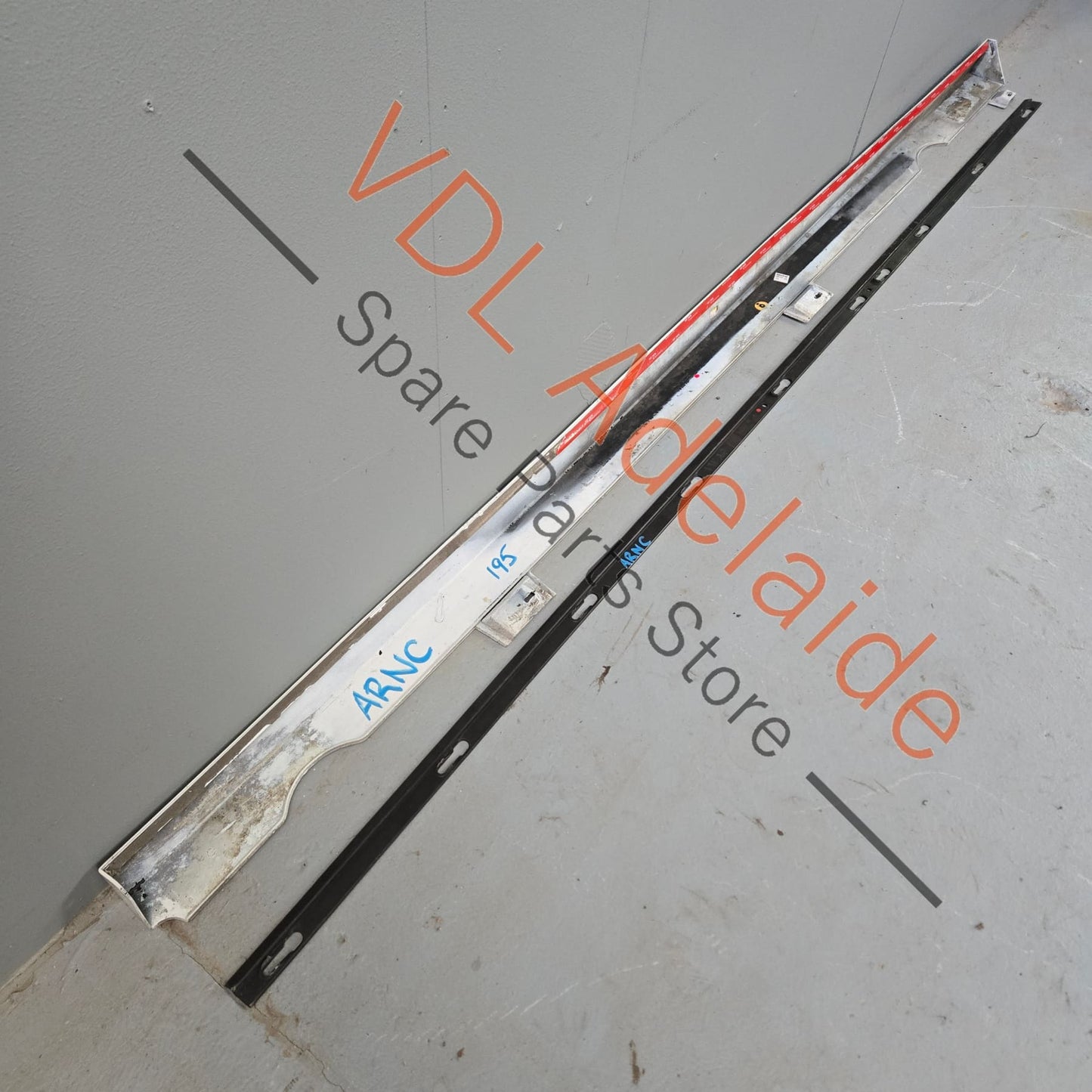VW Golf R MK7 Side Skirt Rocker Panel Trim Right 5G0853856