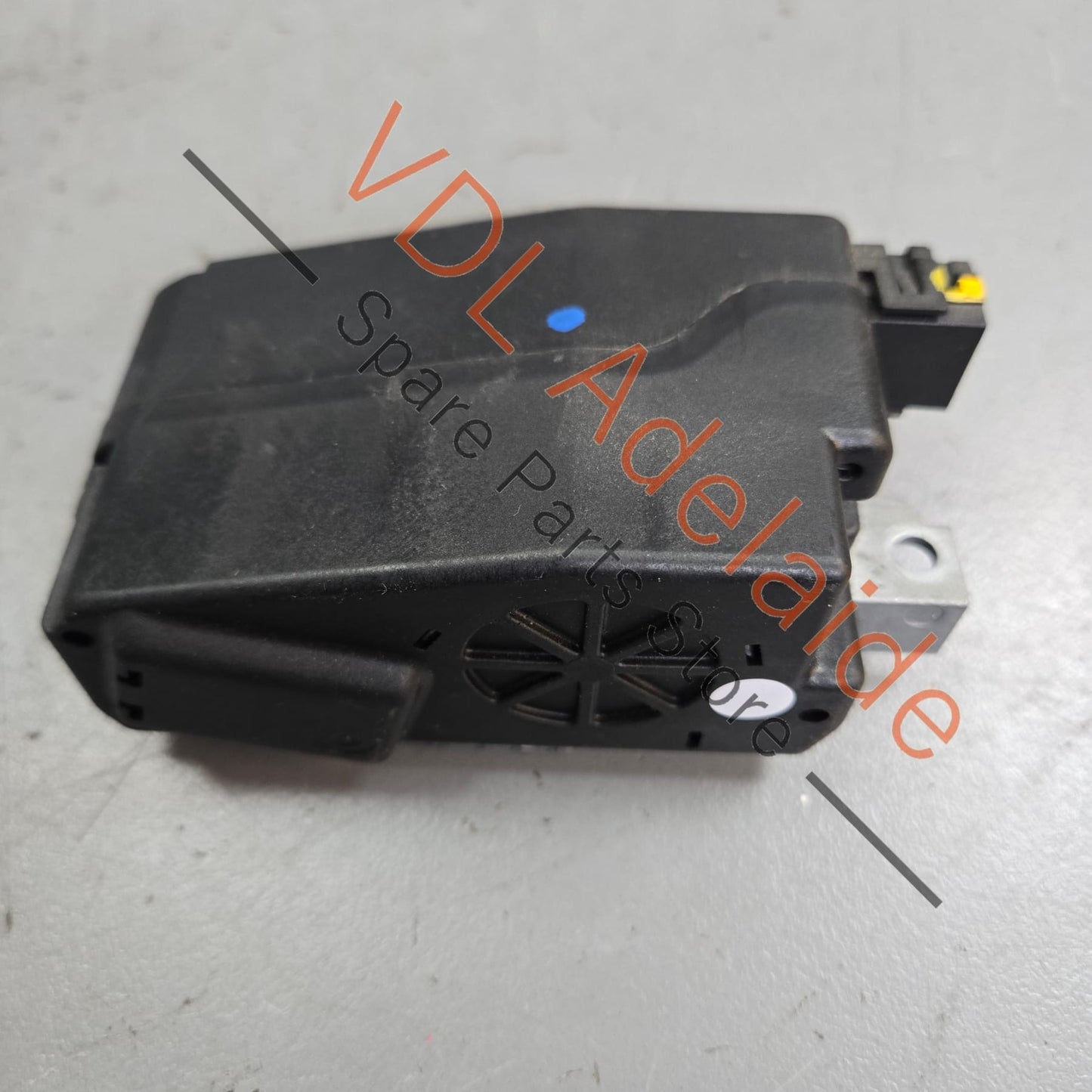 7PP 905 852 B Porsche Cayenne 958 Steering Column Lock Module Mechanism 7PP905852C
