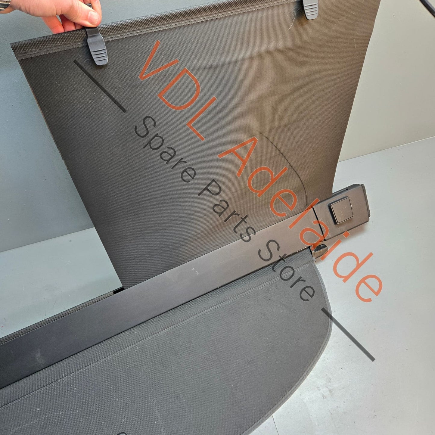 958 551 773 06 Porsche Cayenne 958 Rear Cargo Shelf Cover Blind 7P5867773E 95855177306