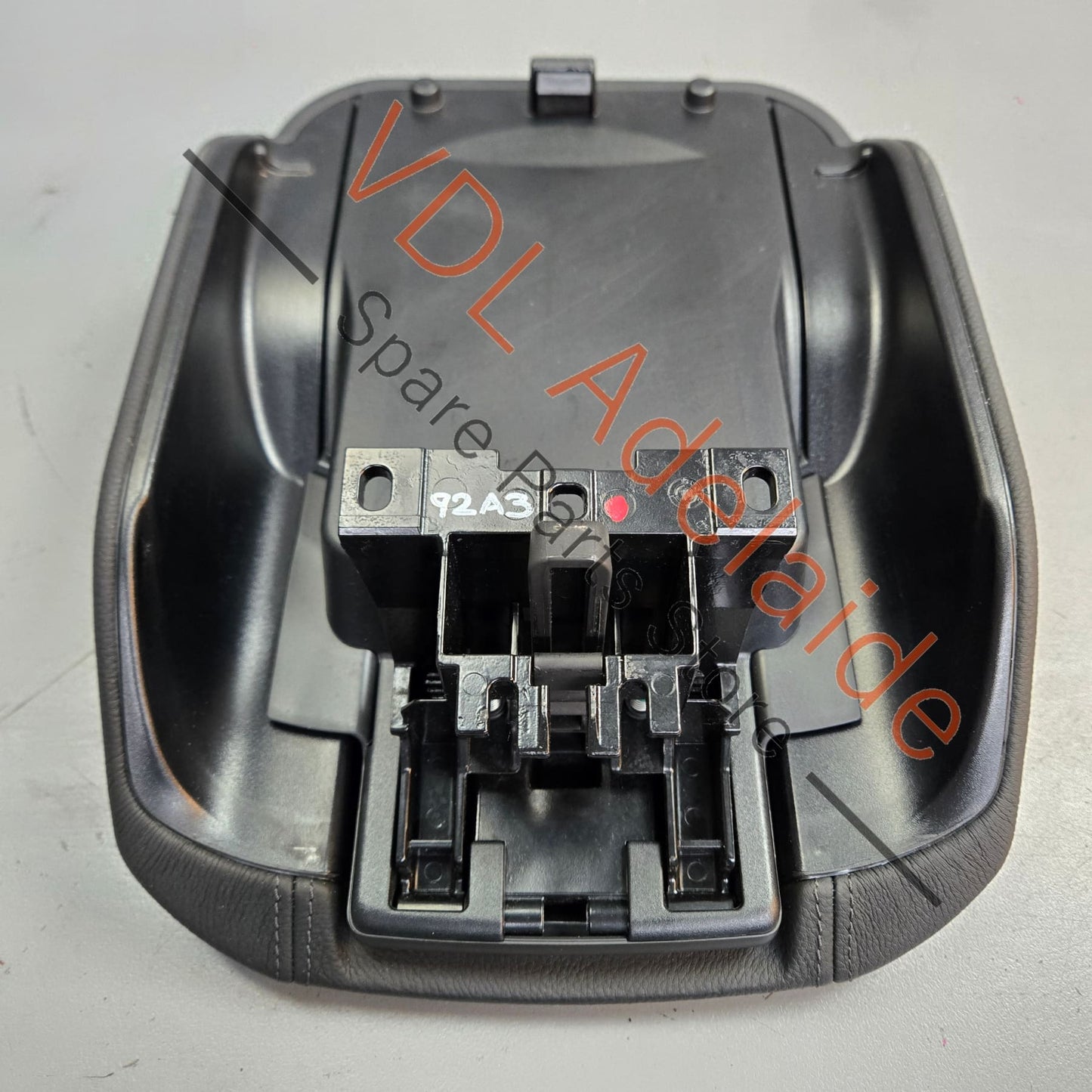 958 553 207 40 21U Porsche Cayenne 958 Black Leather Armrest Arm Rest Console lid 95855320700 21U