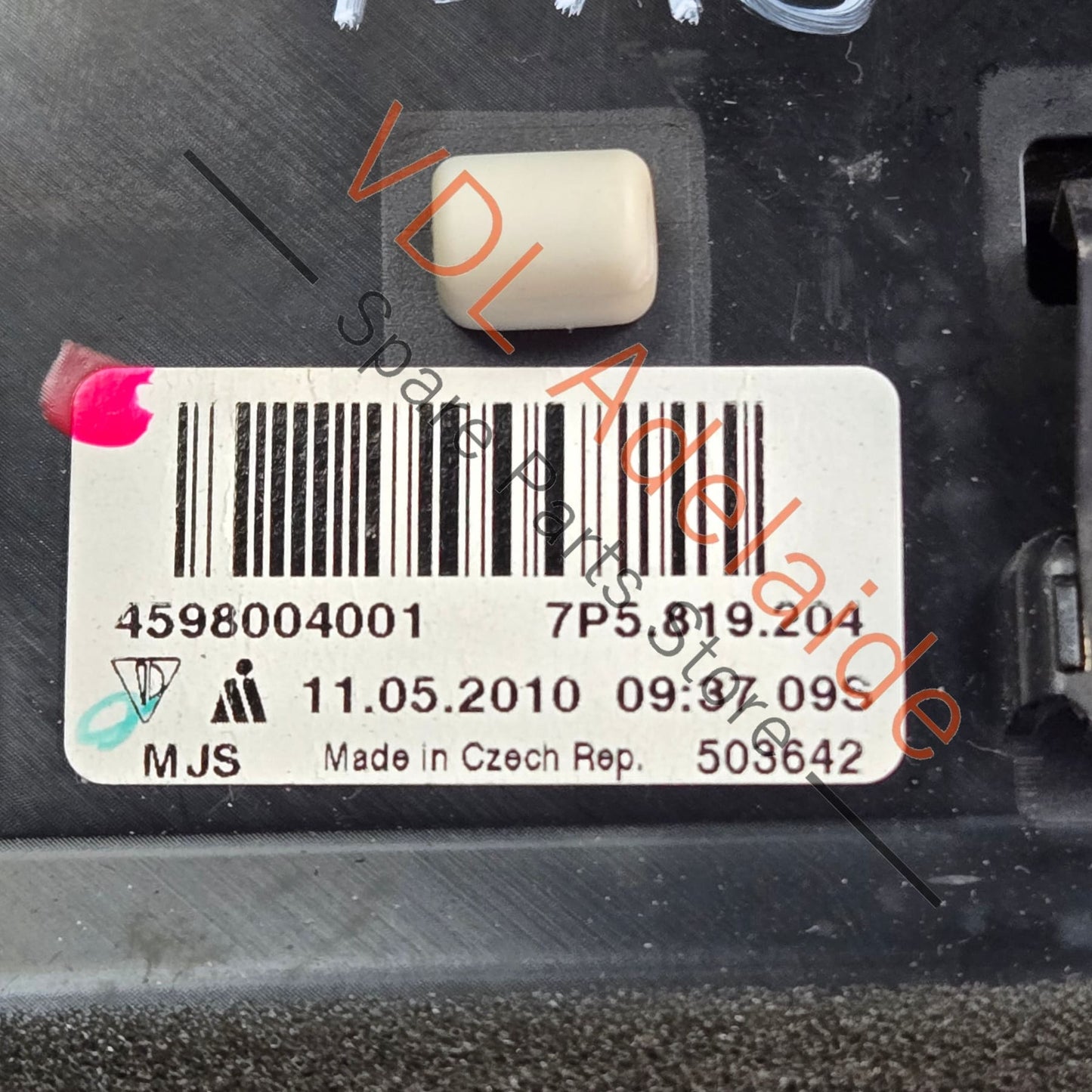 Porsche Cayenne Rear Right Side Dashboard Air Vent 7P5819204