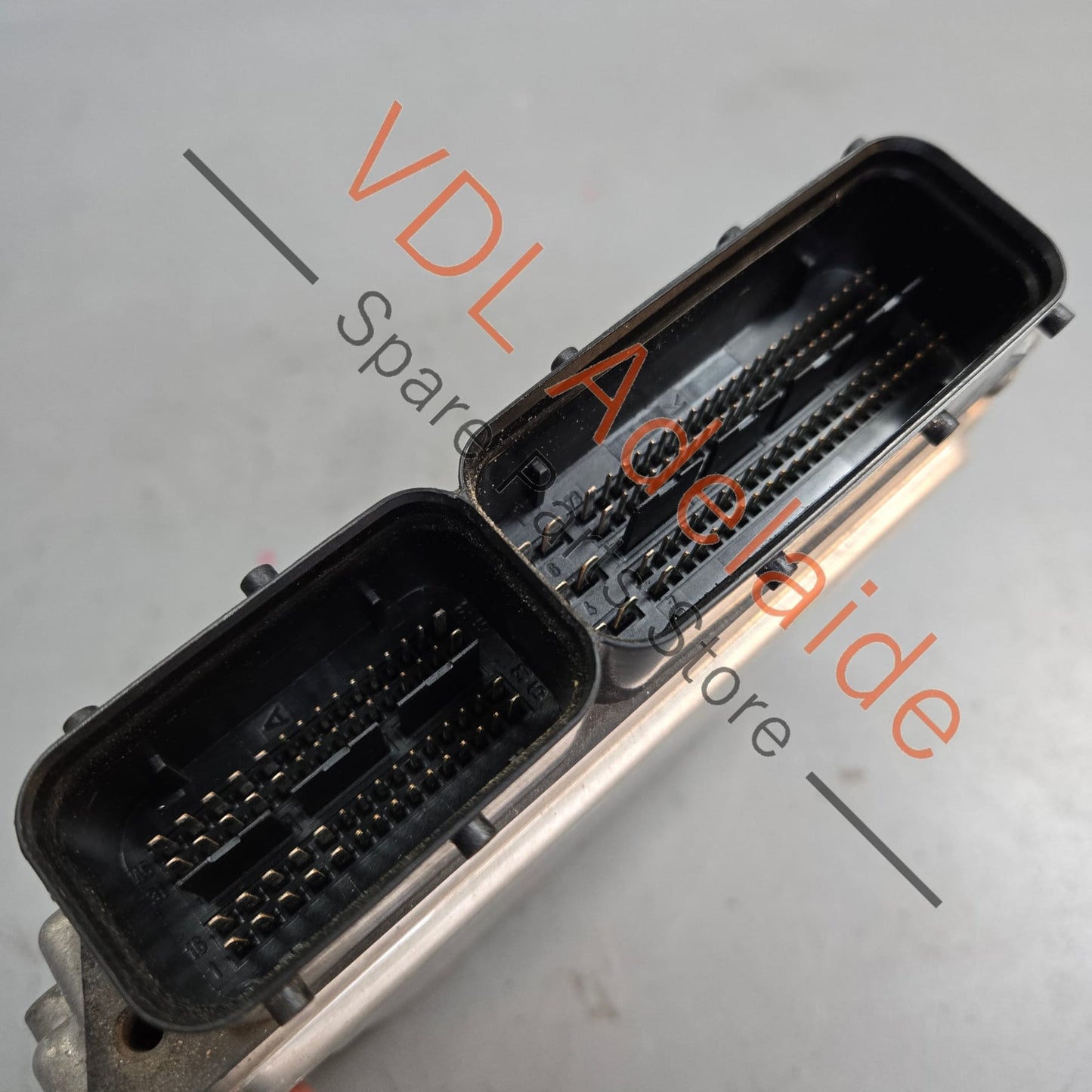 MED17.1.6 0261S06050 06E906023A Porsche Cayenne DME ECU Engine Control Unit 3.0 Hybrid S V6 Supercharged 245kw 95861860330 06E906023A MED17.1.6