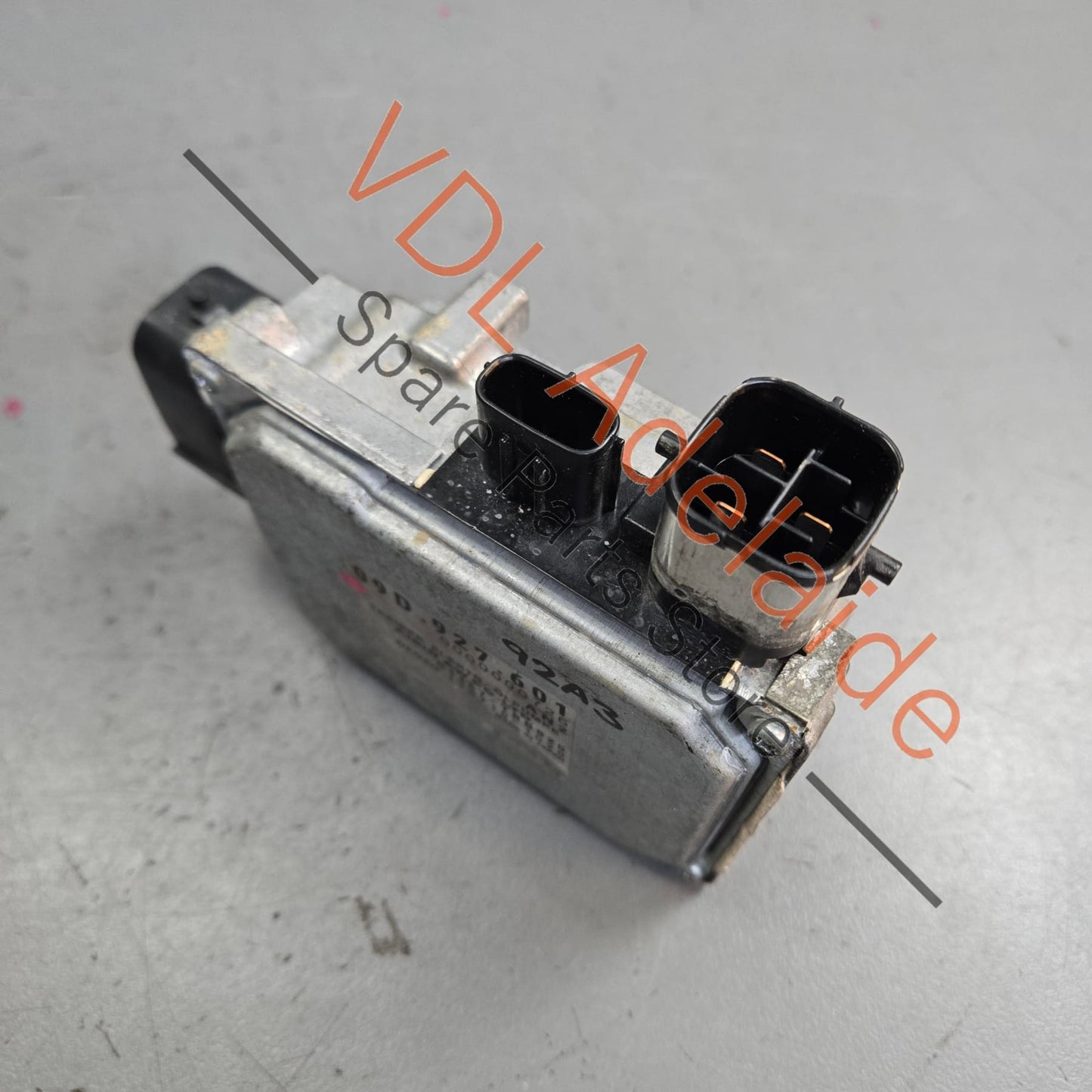 958 618 601 10 Porsche Cayenne Oil Pump Control Unit Module 95861860110 09D927601