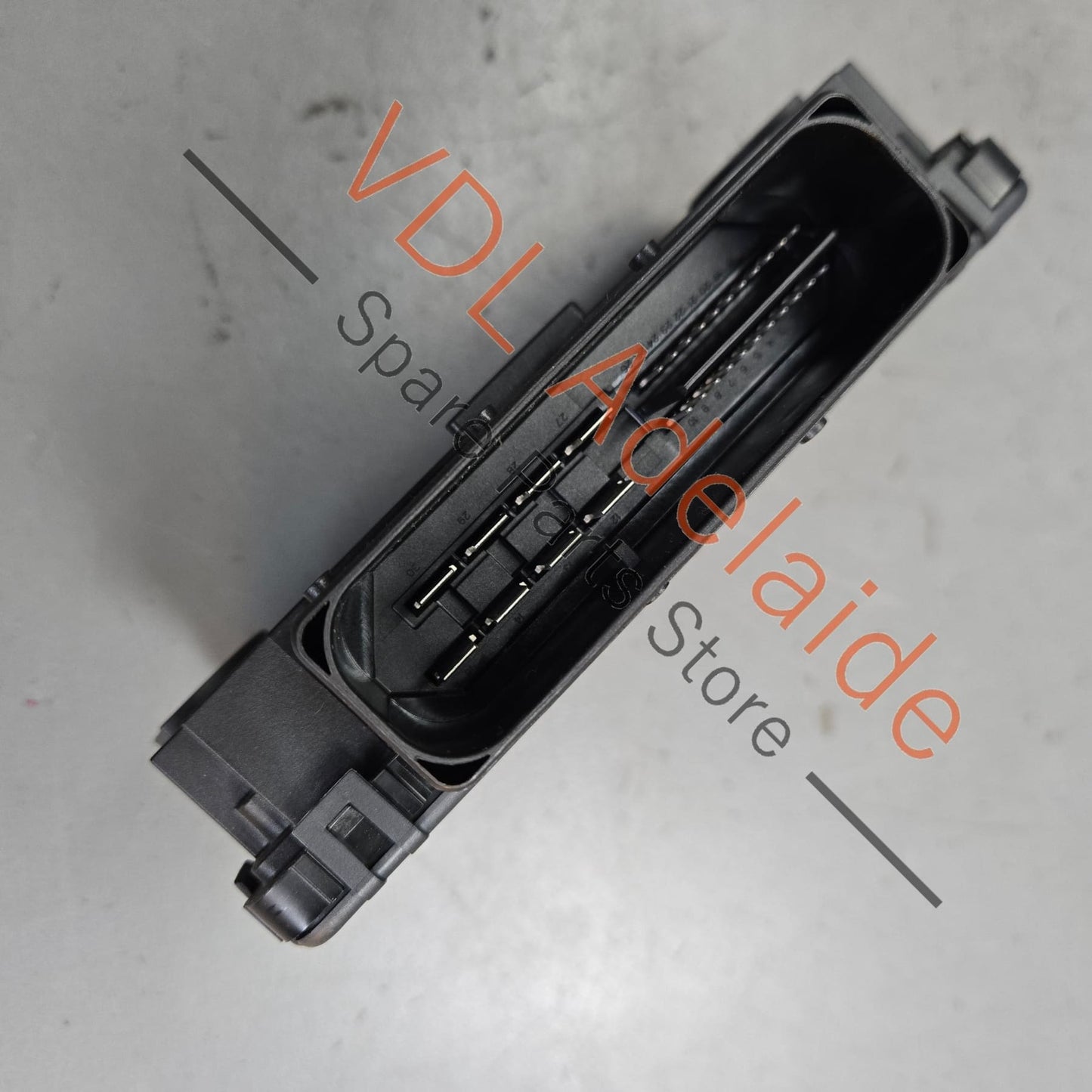958 618 109 02 Porsche Cayenne 958 92A EPB Parking Park Brake Control Unit ECU 7P0907801C 95861810902