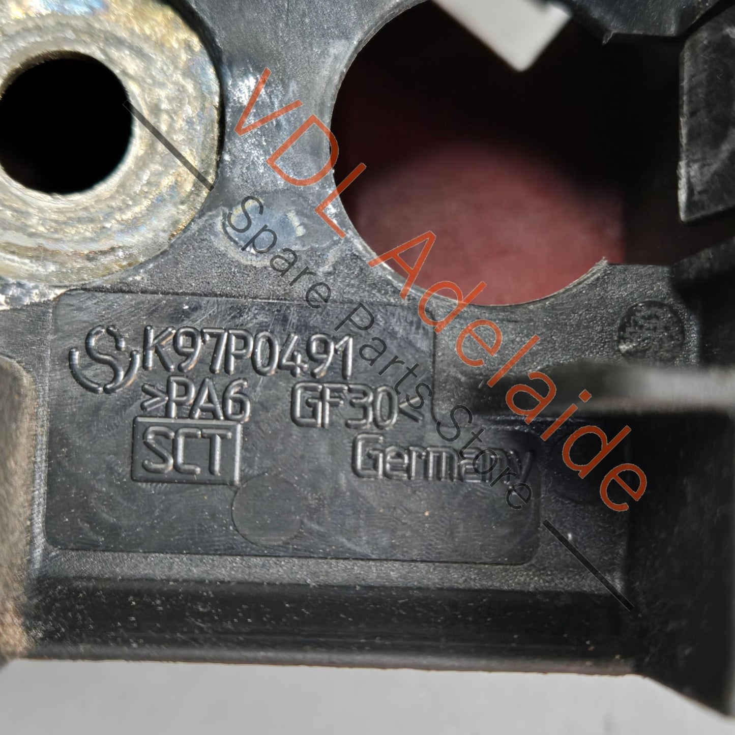 Porsche Cayenne Touareg Q7 Engine Bay Battery Cable Jump Connection Box Point Joint 95861120200