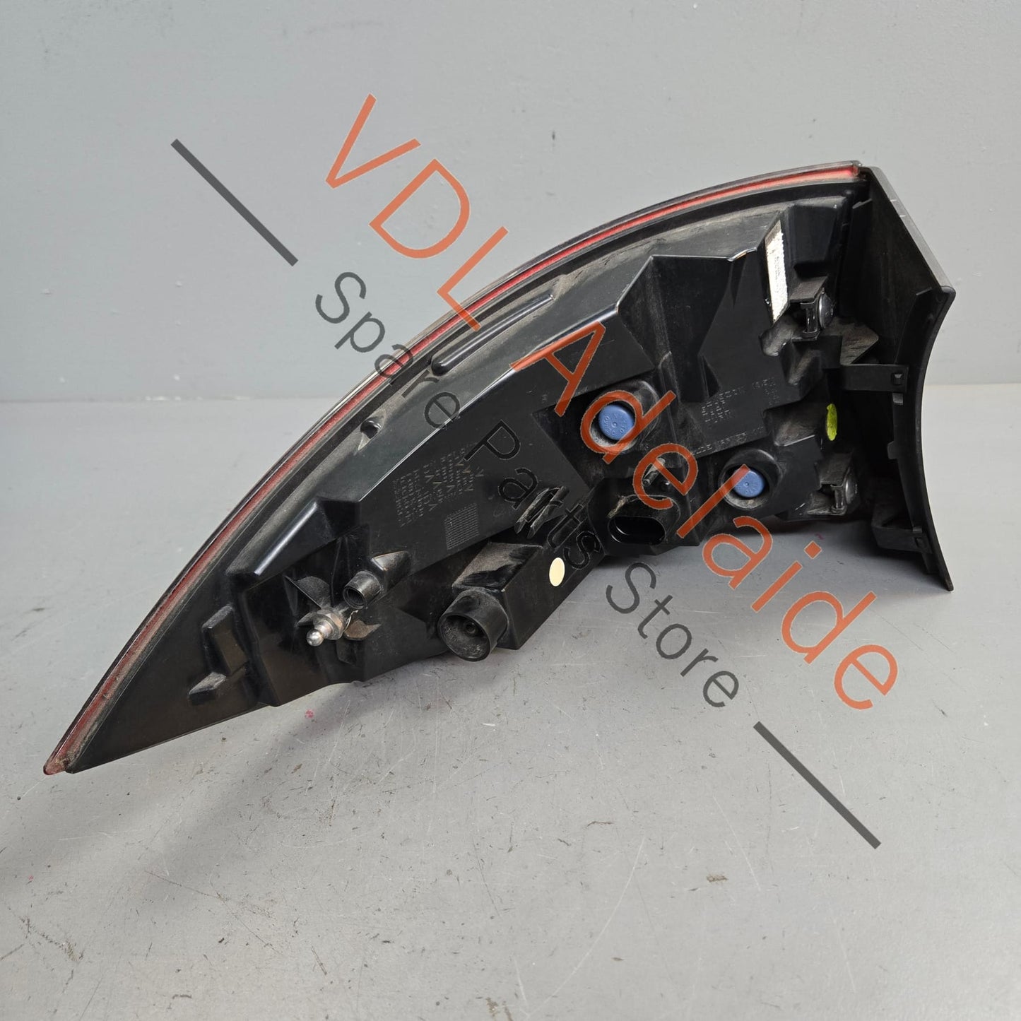 95863109601 958945096 Porsche Cayenne 958 Right Rear Outer Tail Light 95863109601 7P5945096F 958945096