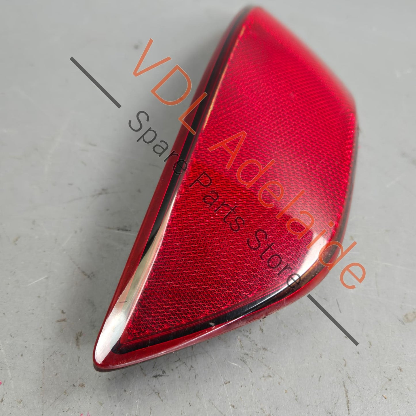 7P5 945 105 Porsche Cayenne 958 Left Rear Bumper Reflector 958945105 7P5945105