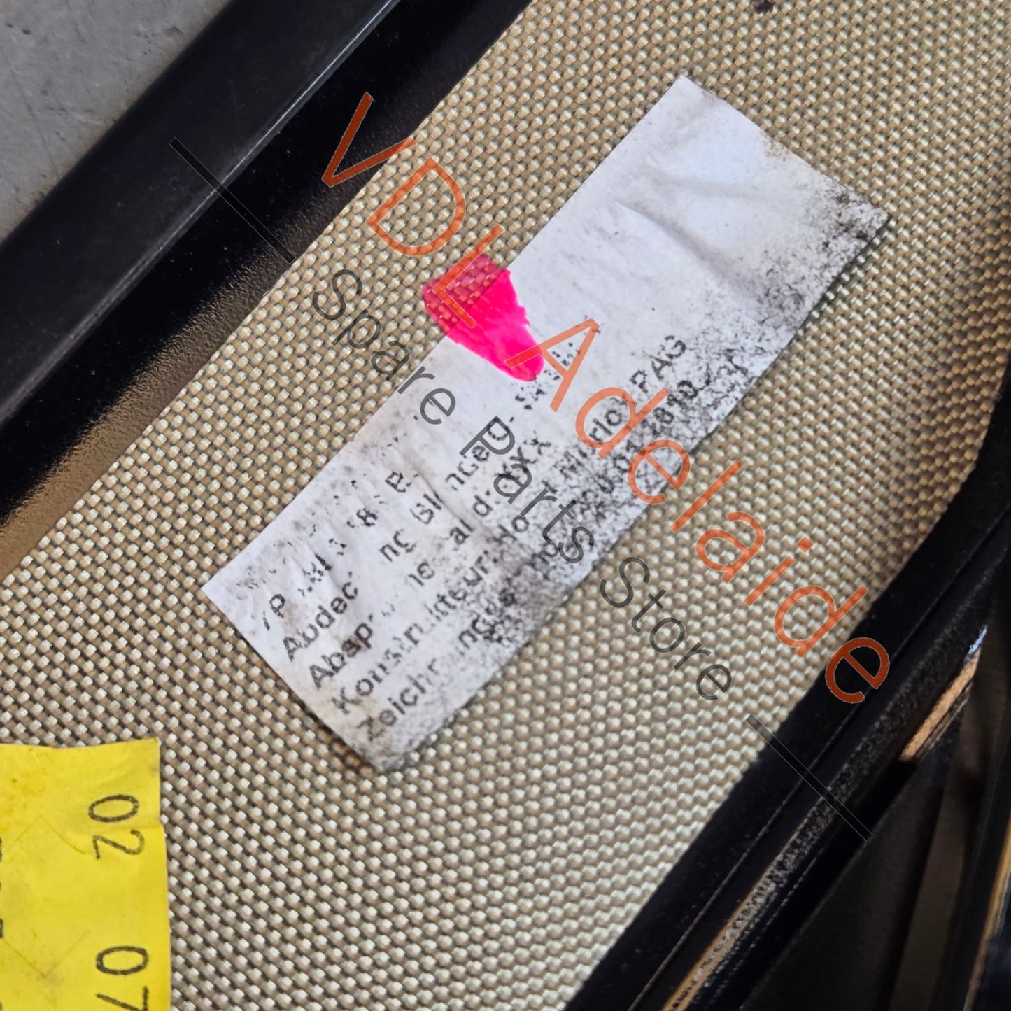 7P5853589B Porsche Cayenne Rear Left Door C Pillar Exterior Moulding Trim 95855958901 GW1 7P5853589B Gloss Black