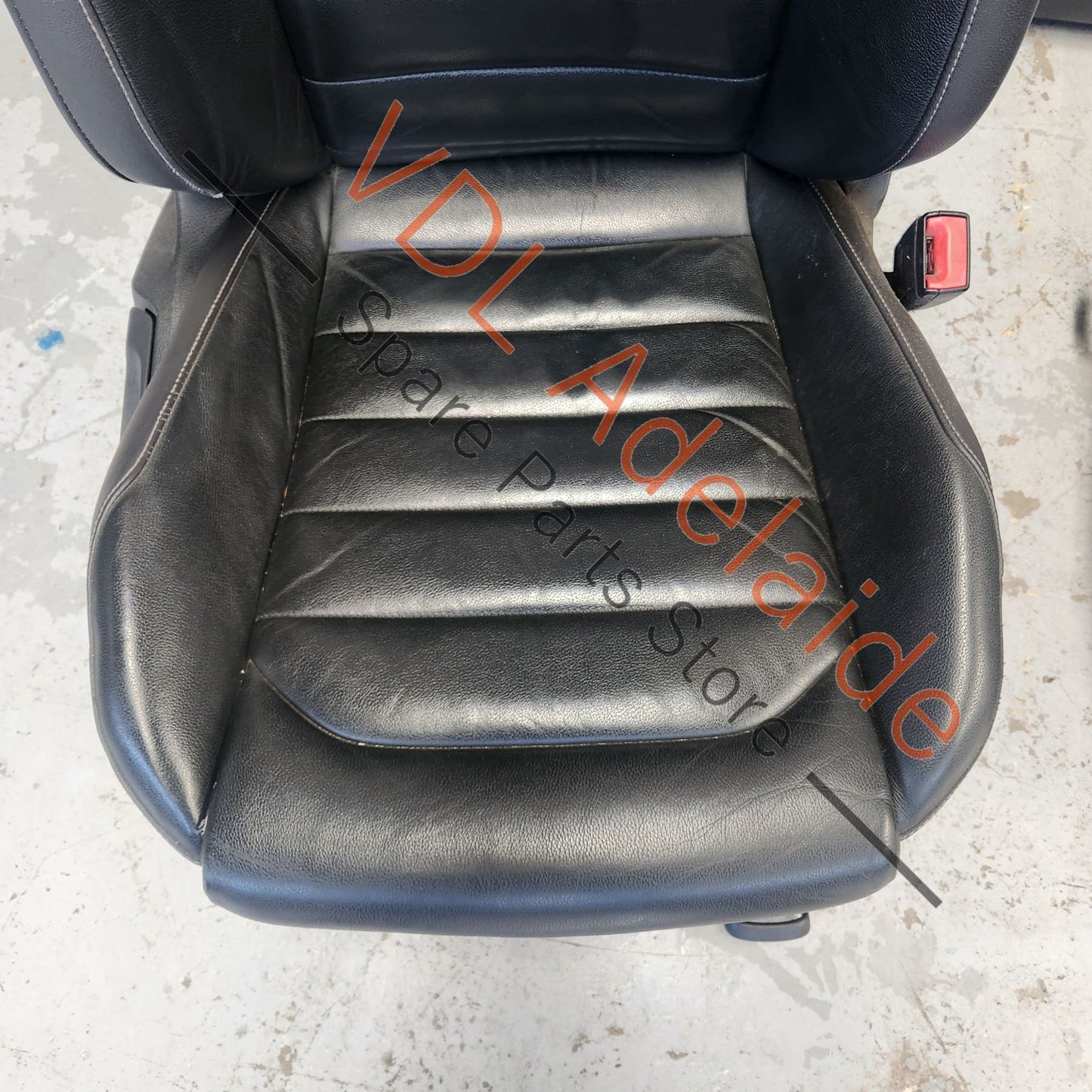 VW Golf MK7 Set of Black Leather Heated Seats Estate Wagon