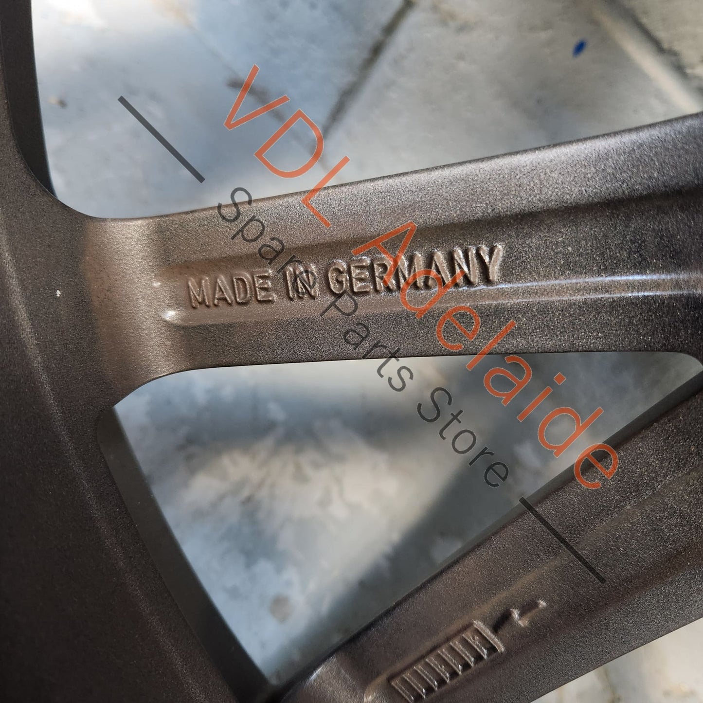 8V0601025AT 8V0601025FE Audi A3 S3 8V 19in 19x8 Alloy Wheel Genuine OEM 8V0601025AT #02