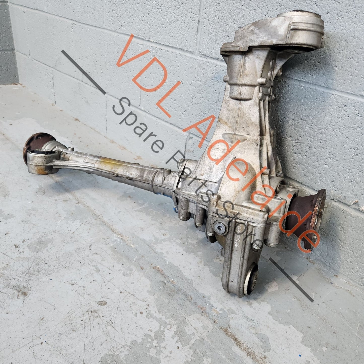 0BM409505L 95834901121 Porsche Cayenne Touareg Q7 Front Differential 0BM409505L 95834901121