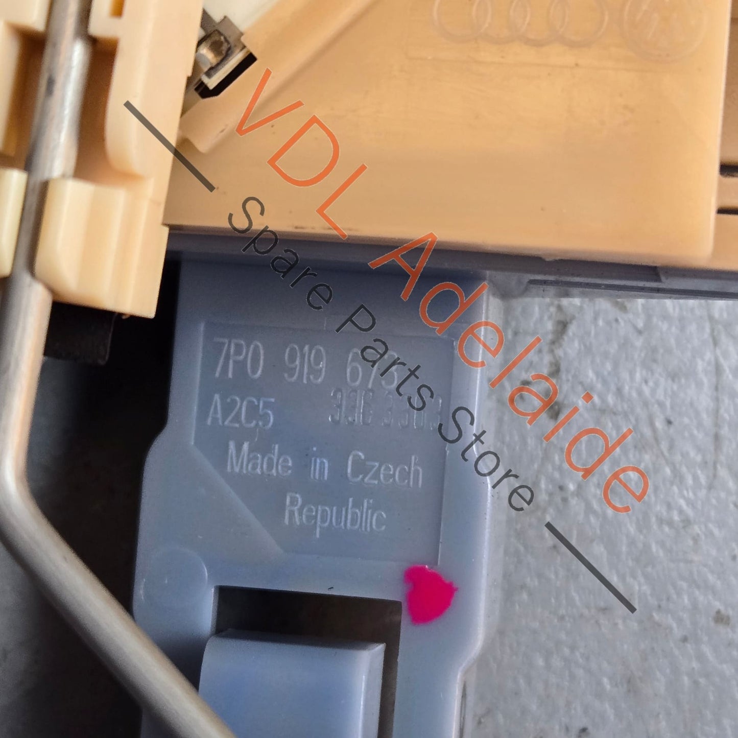 95862083101 7P0919673 Porsche Cayenne 958 Fuel Level Sensor Sender 7P0919673 95862083101