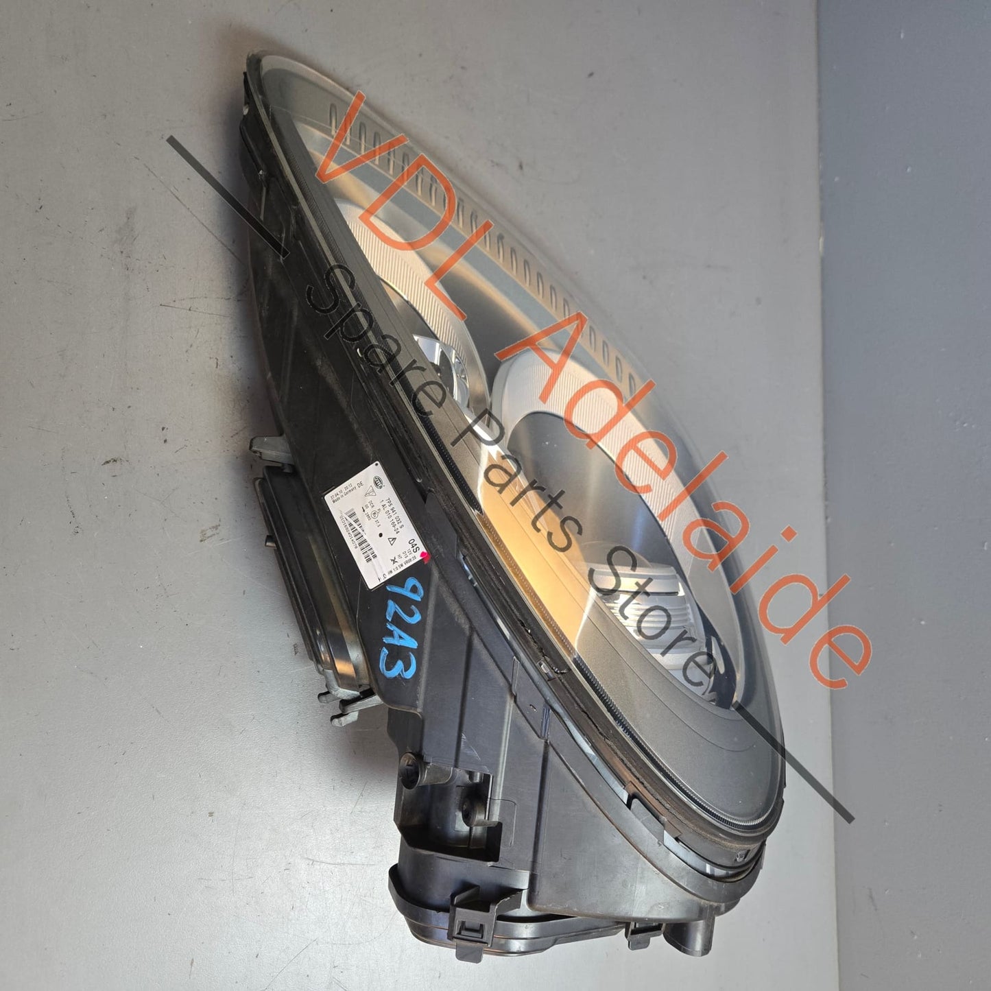 7P5941032S 958 631 176 12 Porsche Cayenne 958 Right Xenon Headlight 95863117612 7P5941032S