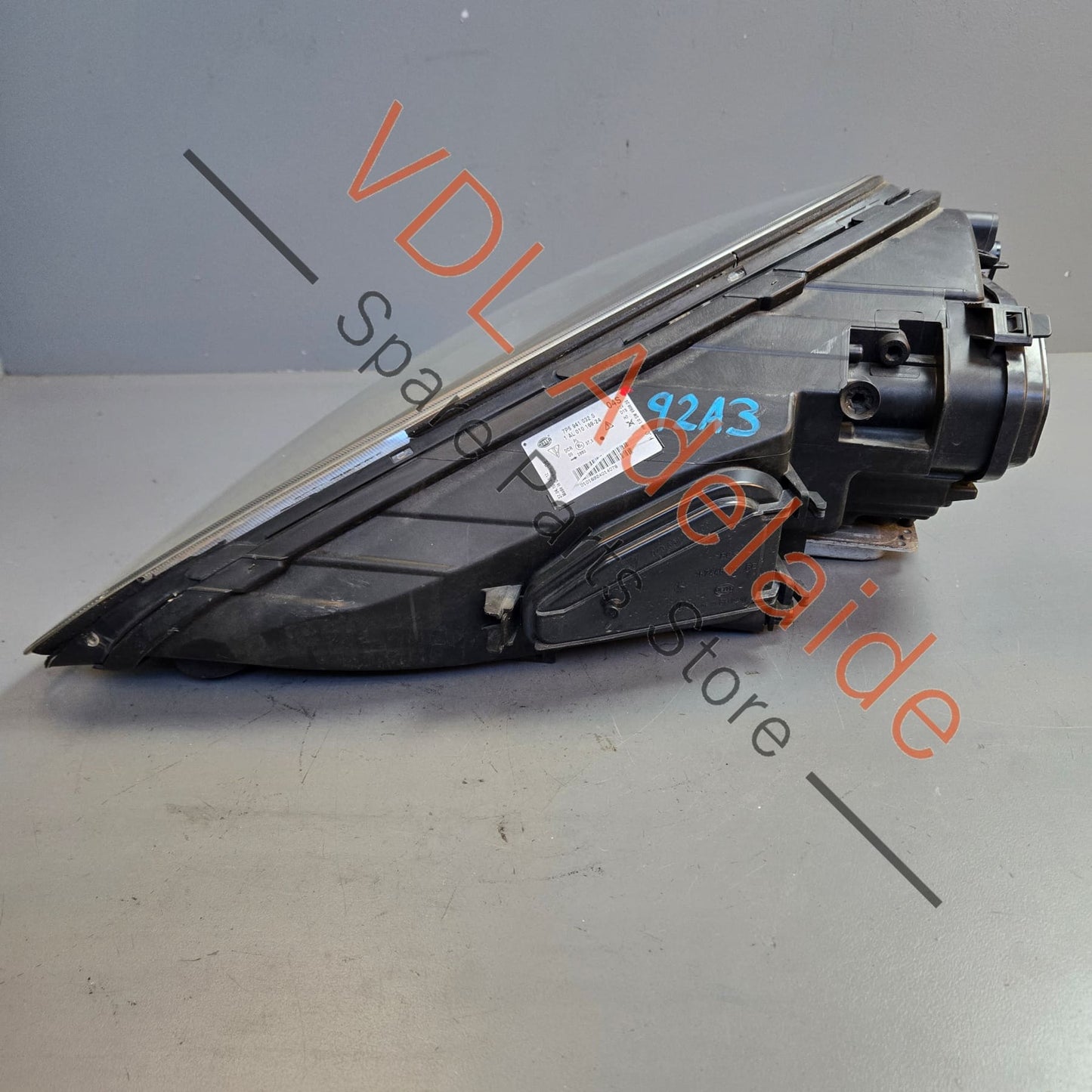 7P5941032S 958 631 176 12 Porsche Cayenne 958 Right Xenon Headlight 95863117612 7P5941032S