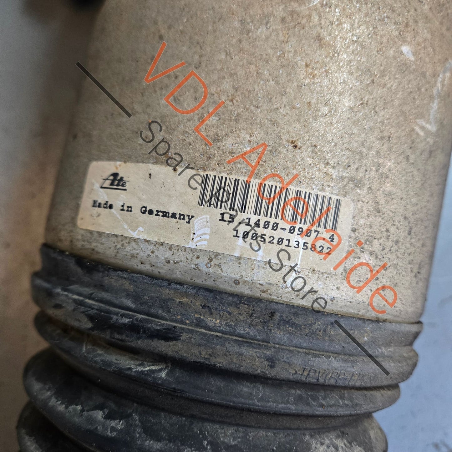 7P5616019N 958 358 019 08 Porsche Cayenne 958 Left Rear Air Suspension Strut Shock Absorber 7P5616019N 95835801908