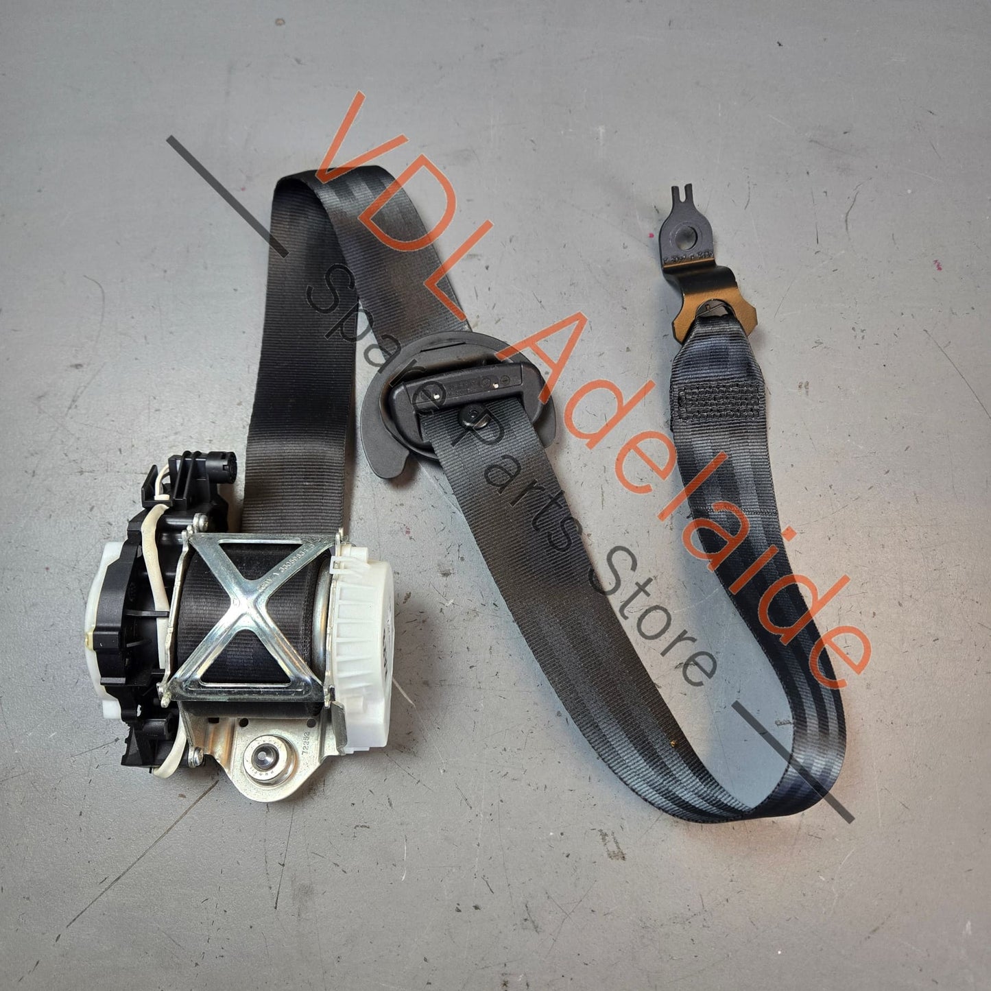 6R4857705RAA 6R4857705 VW Polo MK5 6R Front Left Seatbelt Seat Belt 6R4857705 RAA