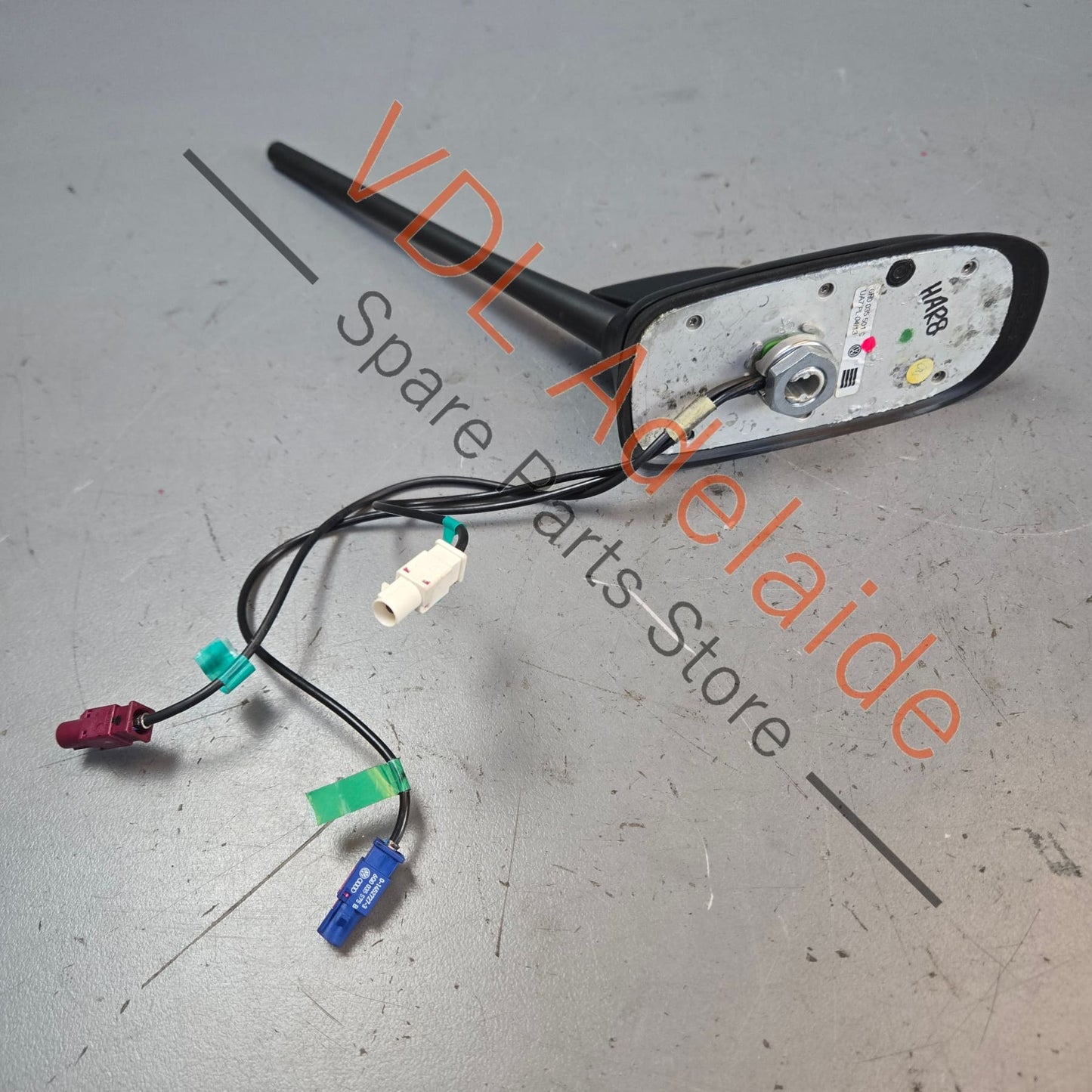 6R0035501C VW Polo MK5 6R Shark Fin Antenna 6R0035501C