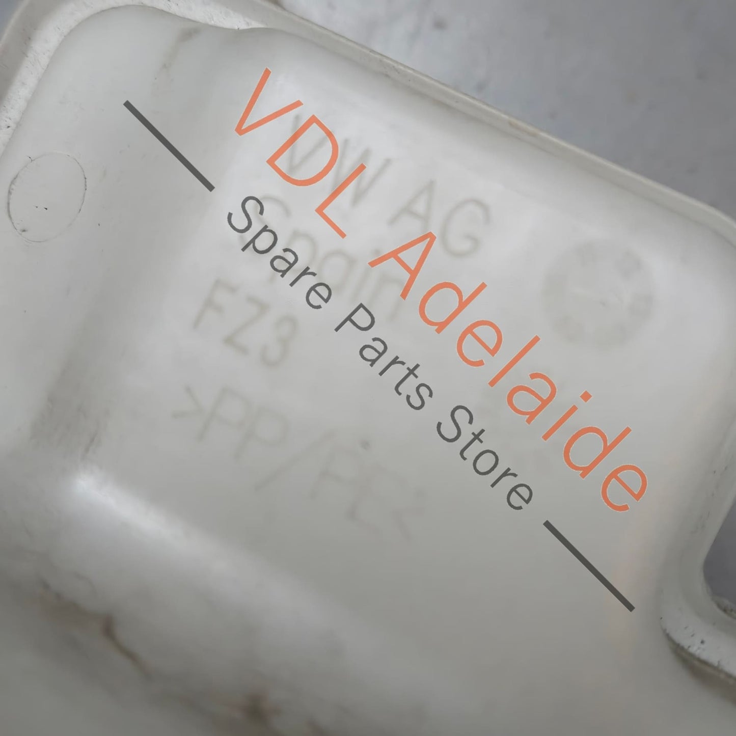 6R0955453E VW Polo MK5 6R Gti Windscreen & Headlight Washer Water Tank Reservoir 6R0955453E