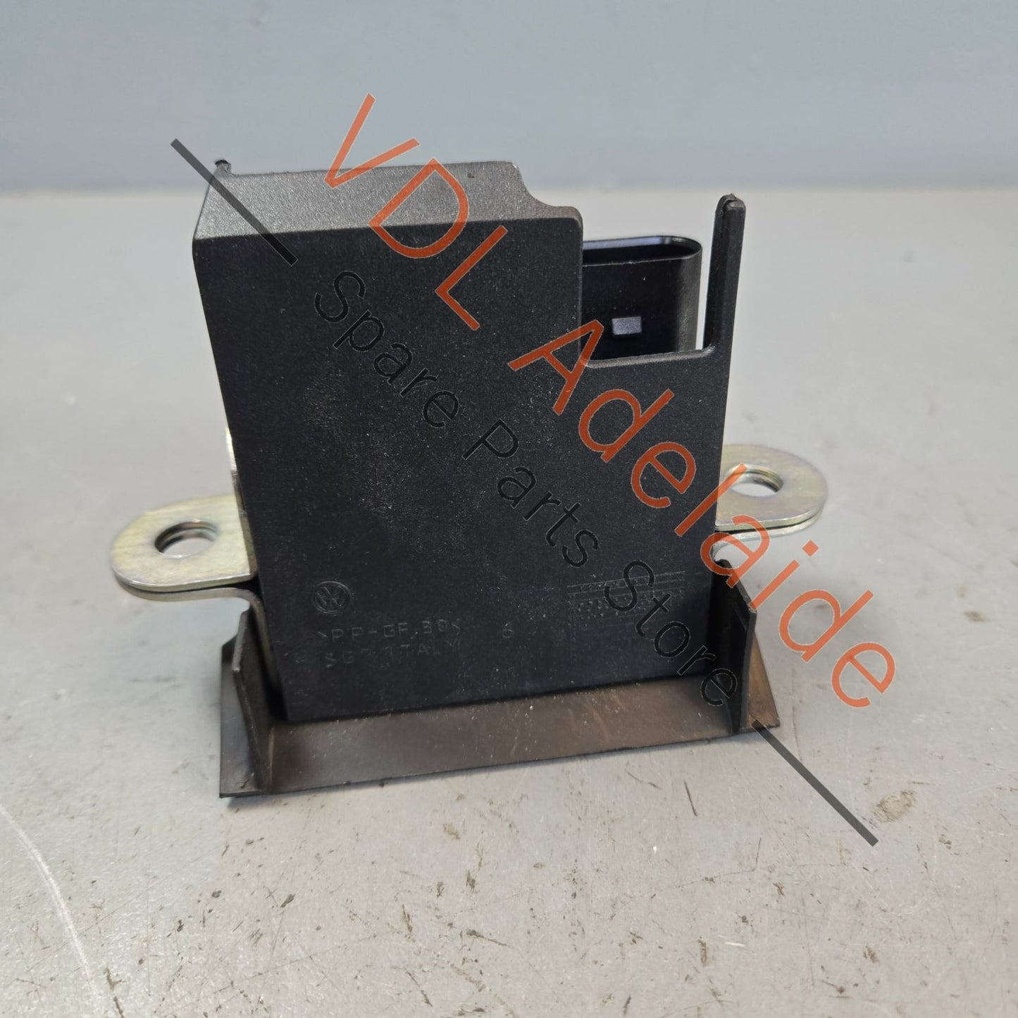 6R0827505E 6R0827505D 6R0827505B Genuine OEM VW Polo MK5 6R Rear Boot Hatch Lock Mechanism 6R0827505D 6R0827505E