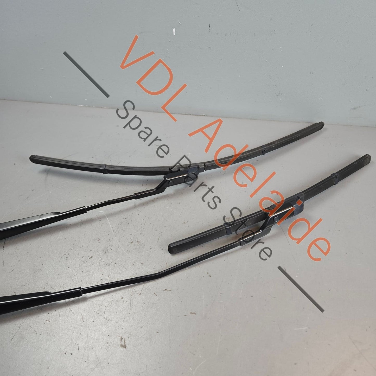 6R2998002 6R2955409A 6R2955410A VW Polo MK5 6R Pair of Windscreen Wiper Arms 6R2998002 6R2955410A 6R2955409A