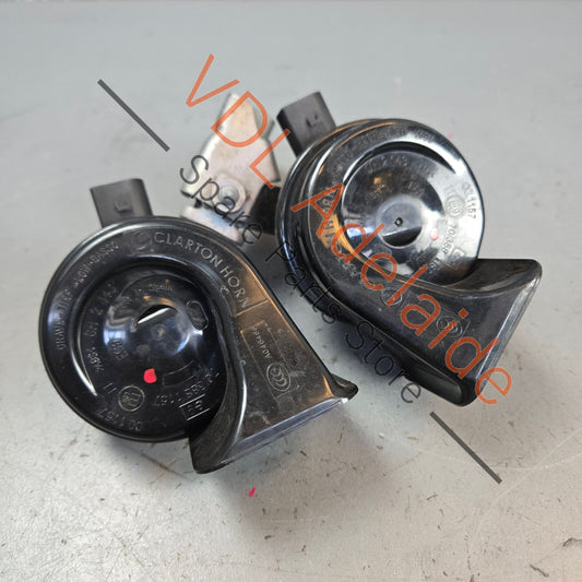 6R0951221A    VW Polo Horn Set High and Low tone 6R0951221A 6R0951223A