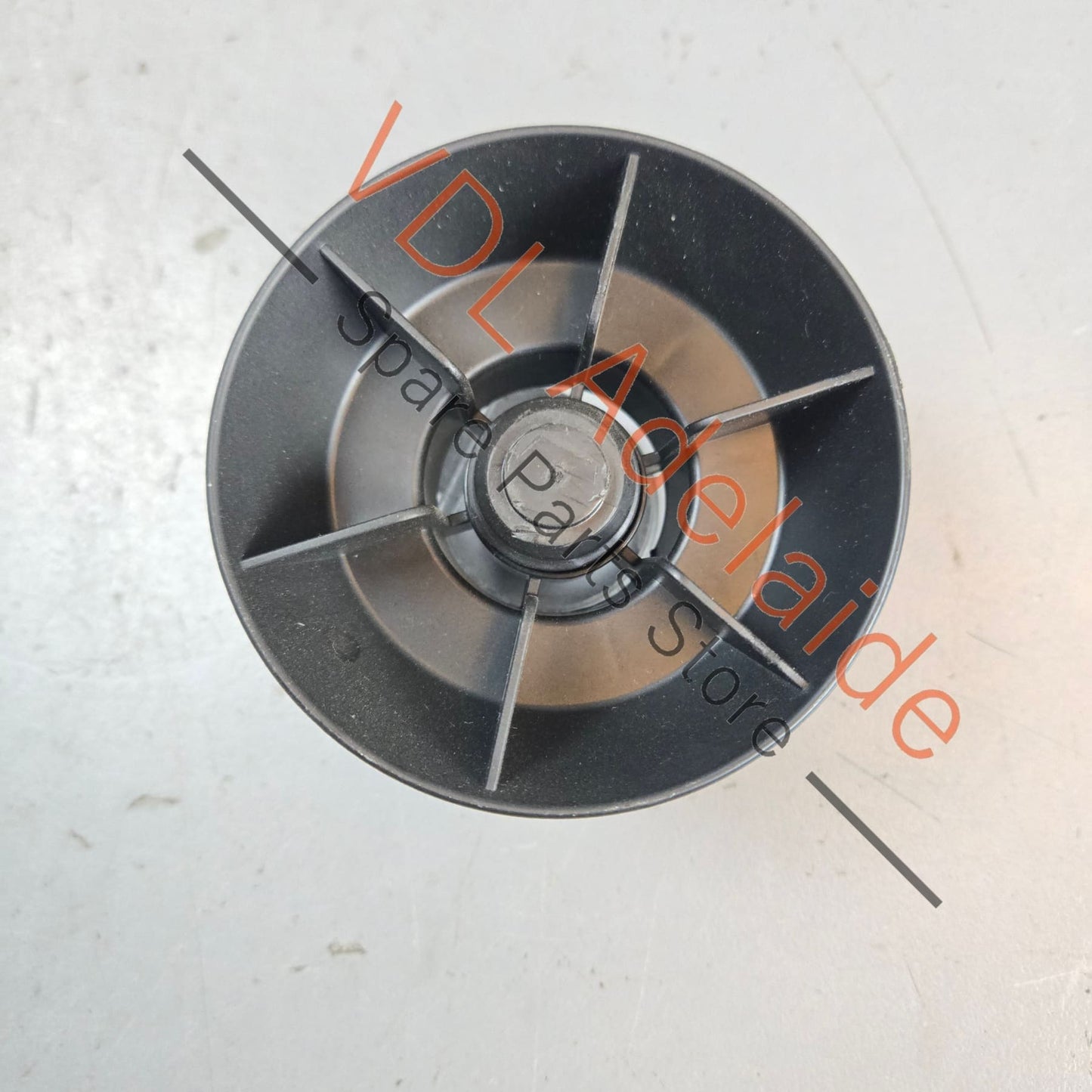 6J0803899 8K0804899 VW Polo Spare Wheel Mounting Bolt & Lug 6J0803899 8K0804899