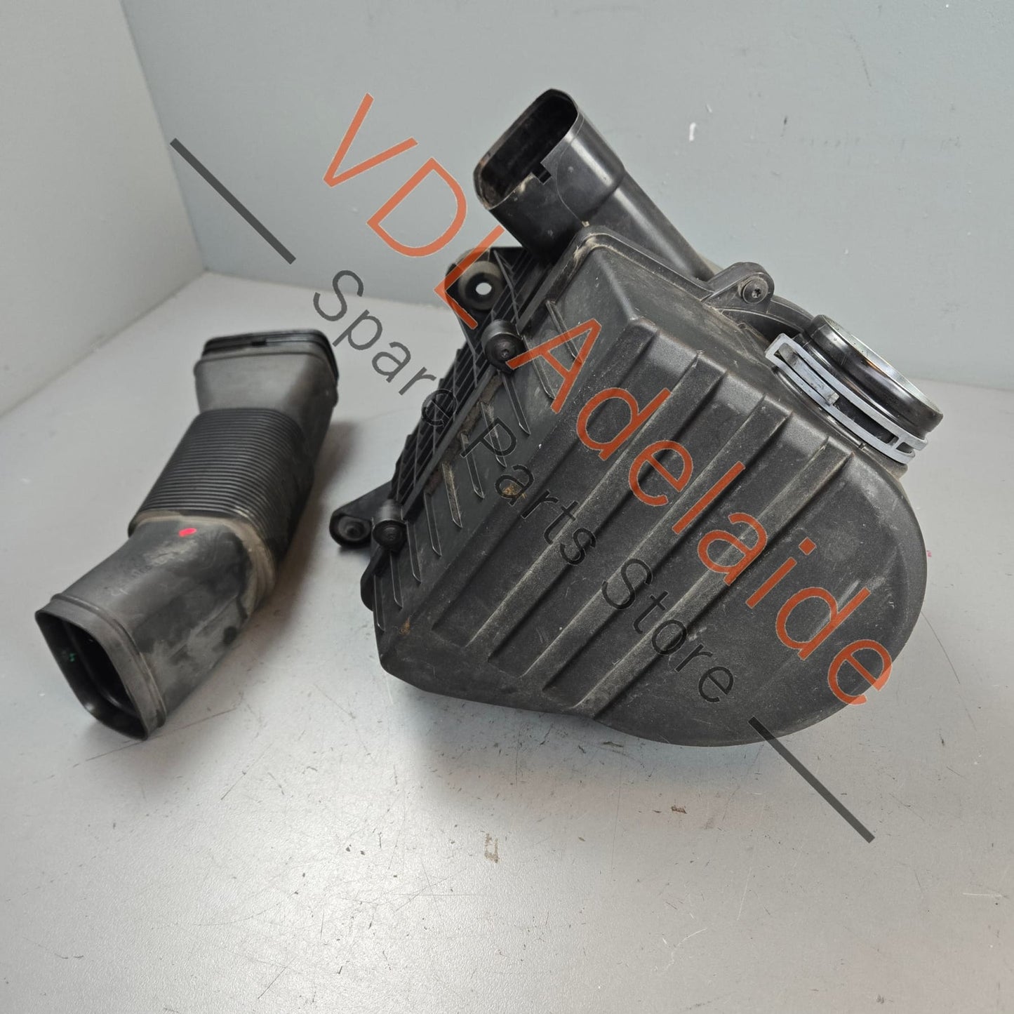 6R0129607D VW Polo Gti Genuine Original Air Filter Assembly 6R0129607D 6R0129618D