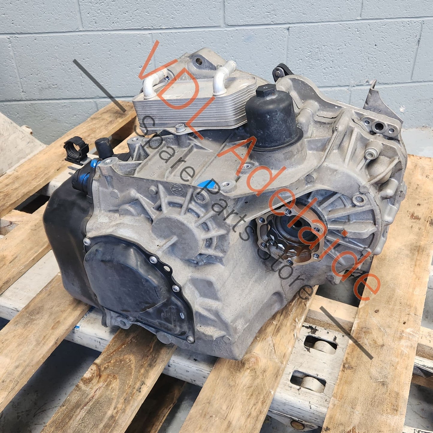02E300015NX00P VW Golf R32 DSG Transmission Gearbox KDE