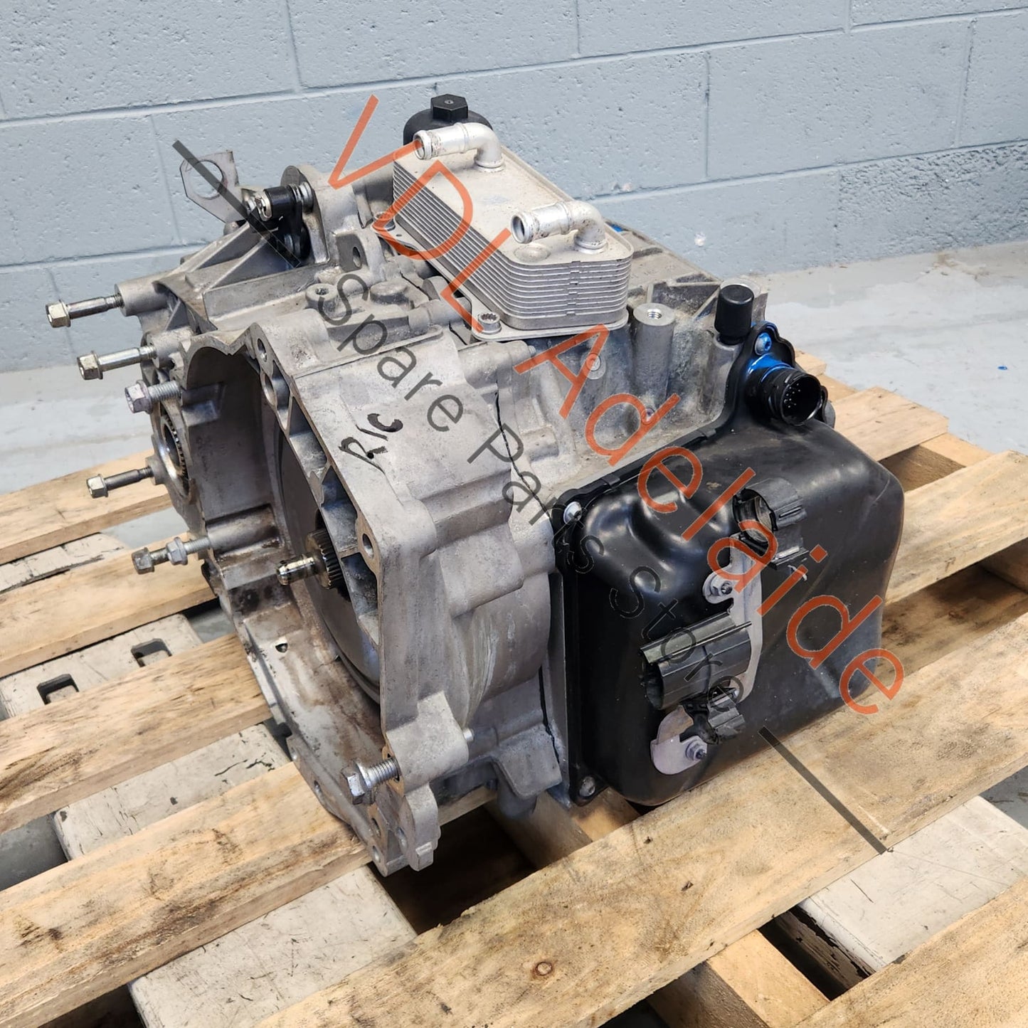 02E300015NX00P VW Golf R32 DSG Transmission Gearbox KDE