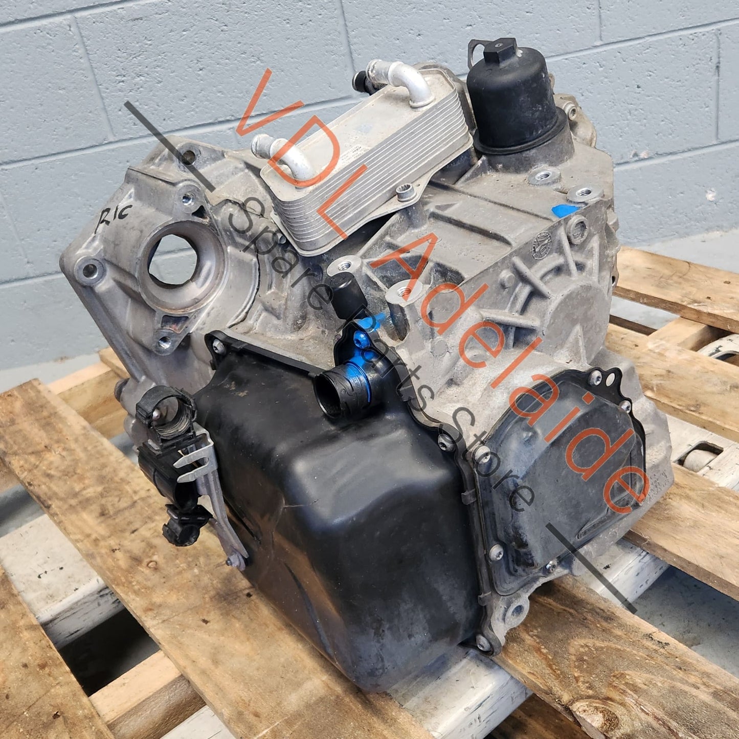 02E300015NX00P VW Golf R32 DSG Transmission Gearbox KDE