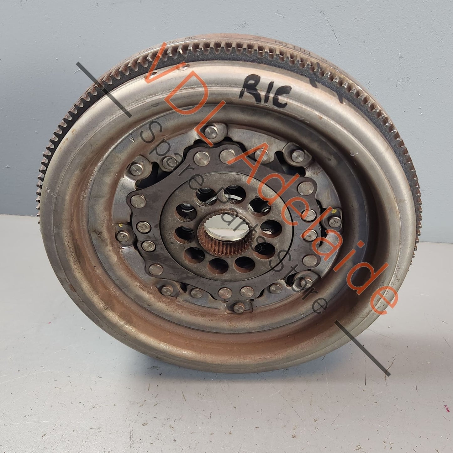 022105266AK VW Golf R32 DMF Dual Mass Flywheel for DSG 022105266AK