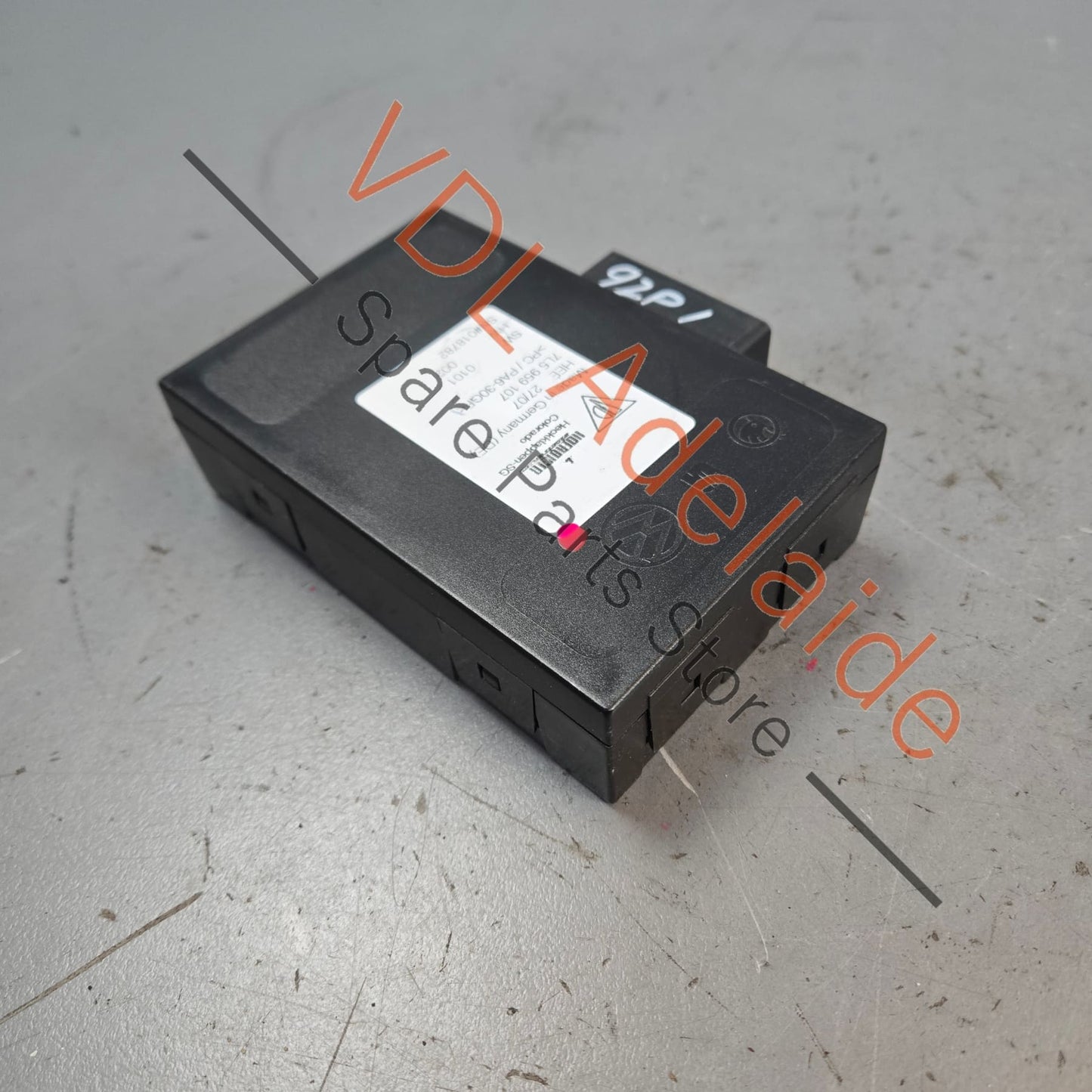 7L5959107 95561808000 Porsche Cayenne 957 Tailgate Control Module 7L5959107 95561808000