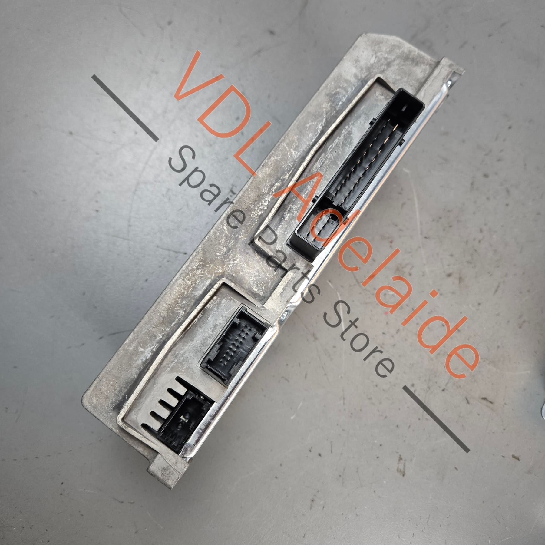 8T1035223A    Audi RS5 Audio Amplifier for Premium Sound 8T1035223A Bang & Olufsen B&O