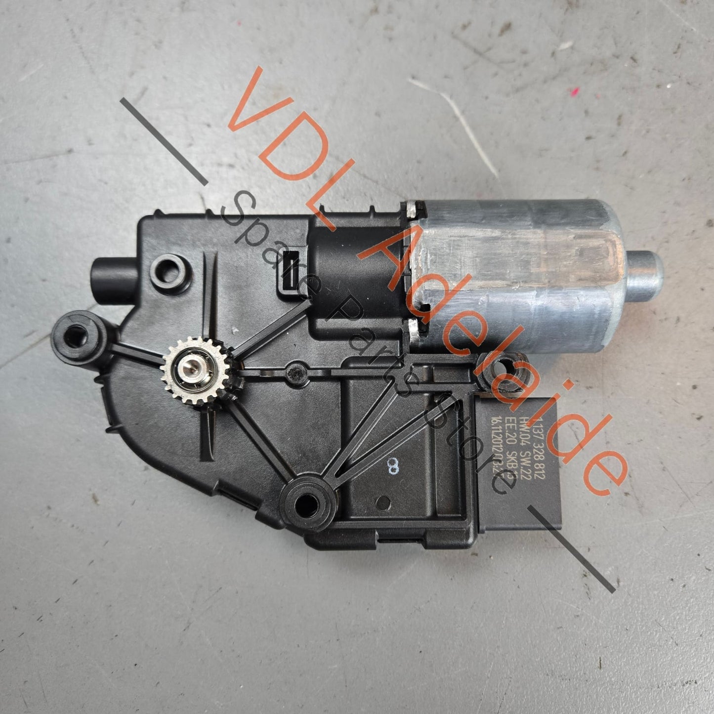 8R0959591A Audi RS5 Sunroof Motor 8R0959591A