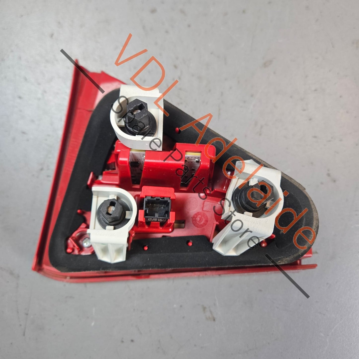 8T0945094C Audi RS5 Right Side Inner Rear LED Tail Light 8T0945094C