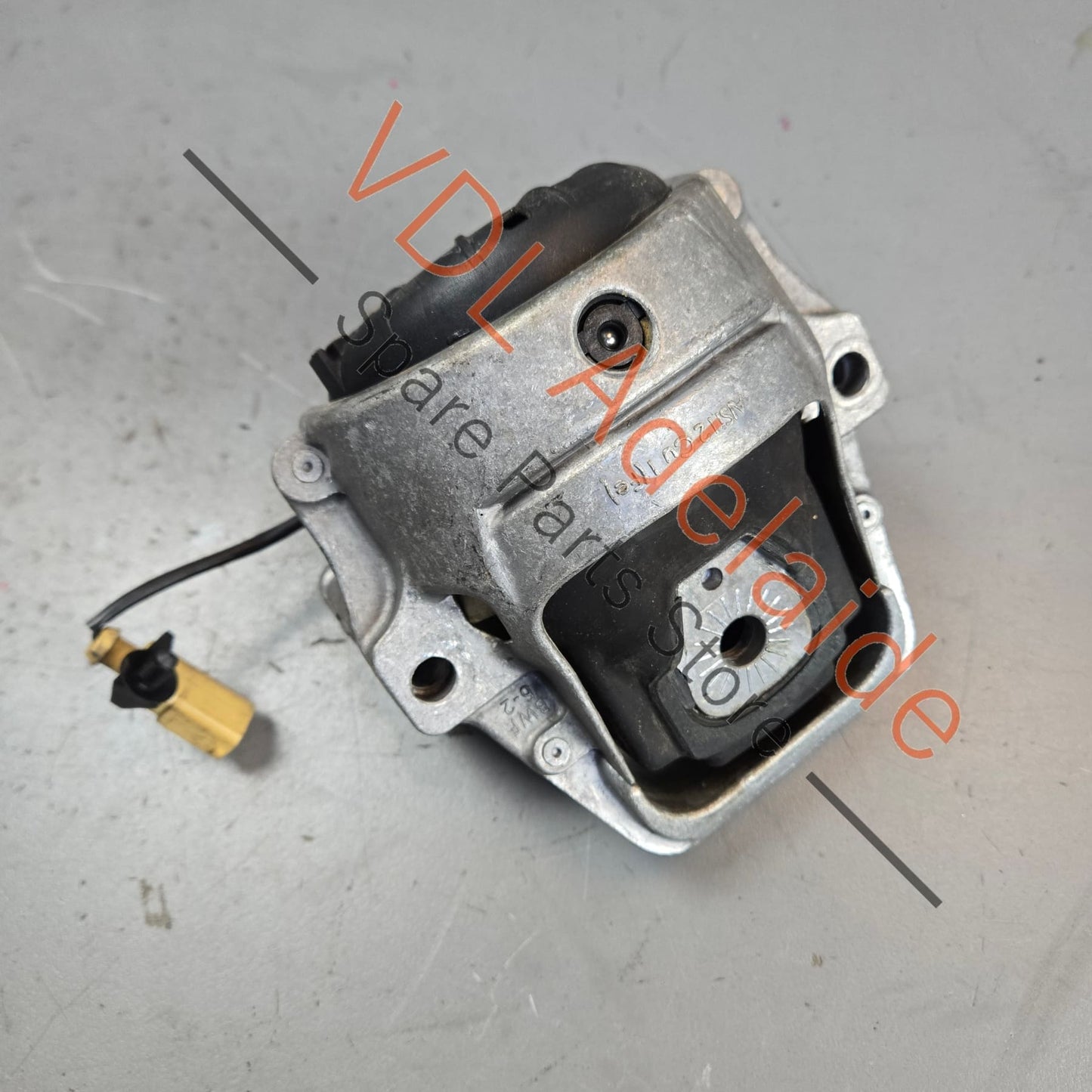 8R0199381AG 8R0199381AH Audi RS5 Engine Mount Set Left & Right 8R0199381AG 8R0199381AH
