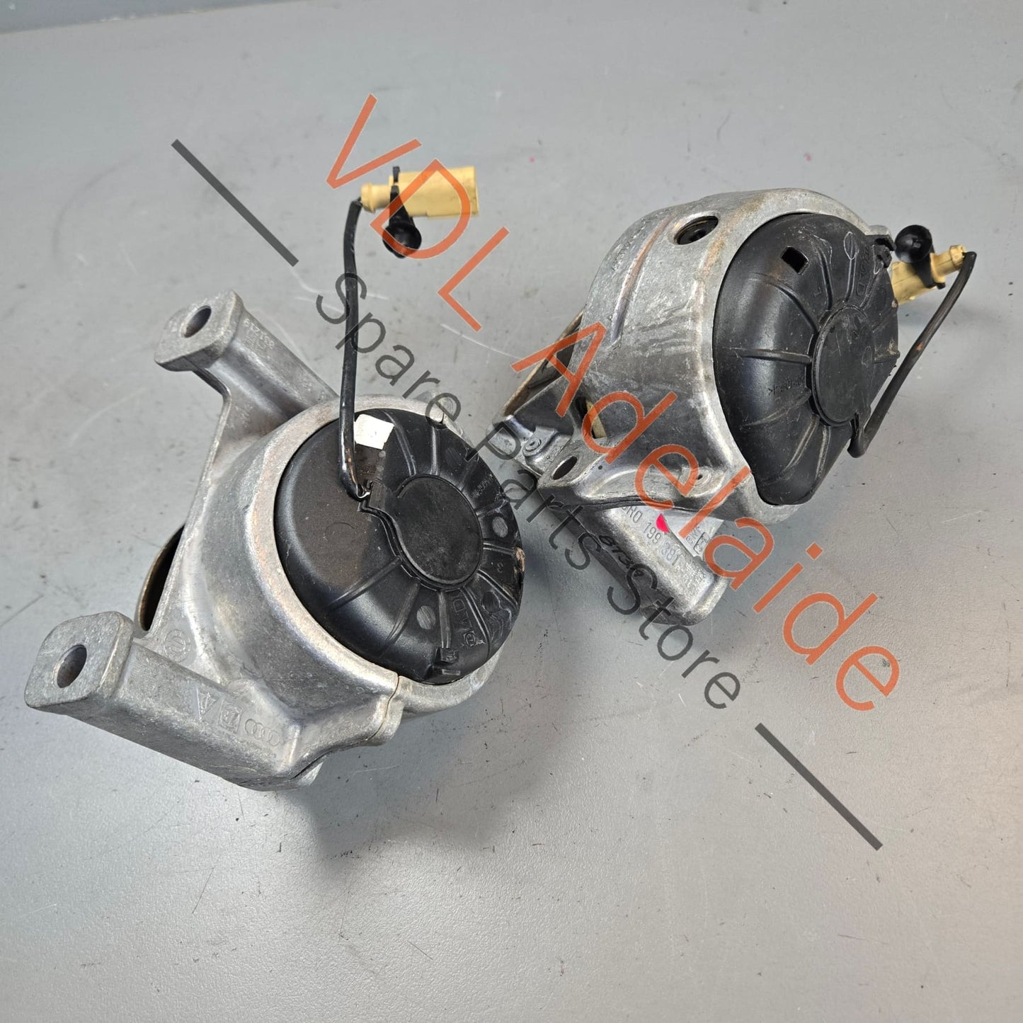 8R0199381AG 8R0199381AH Audi RS5 Engine Mount Set Left & Right 8R0199381AG 8R0199381AH