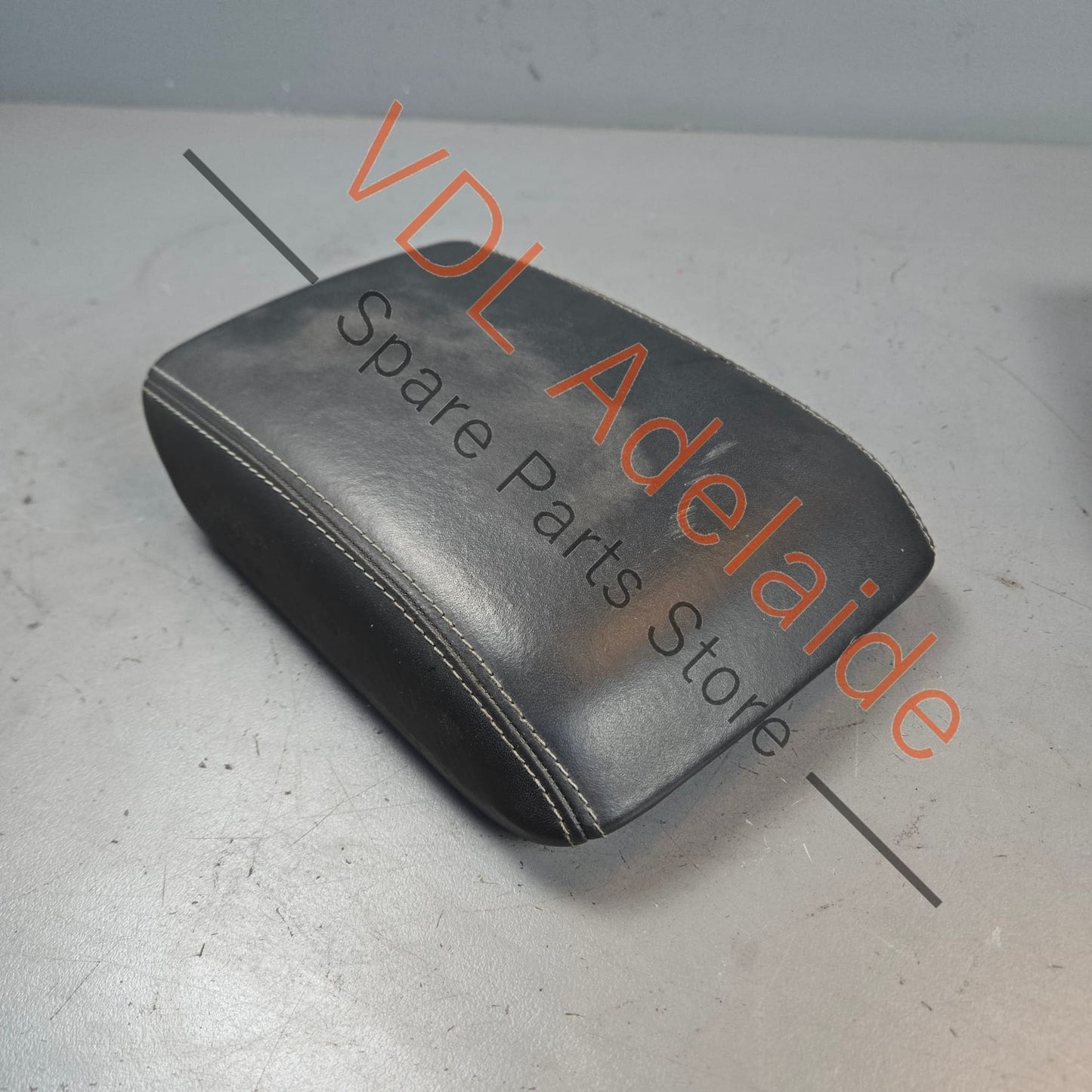 8K0864207HWJC 8K0864207H Audi RS5 Centre Middle Arm Rest 8K0864207H WJC Black Leather Grey Stitch