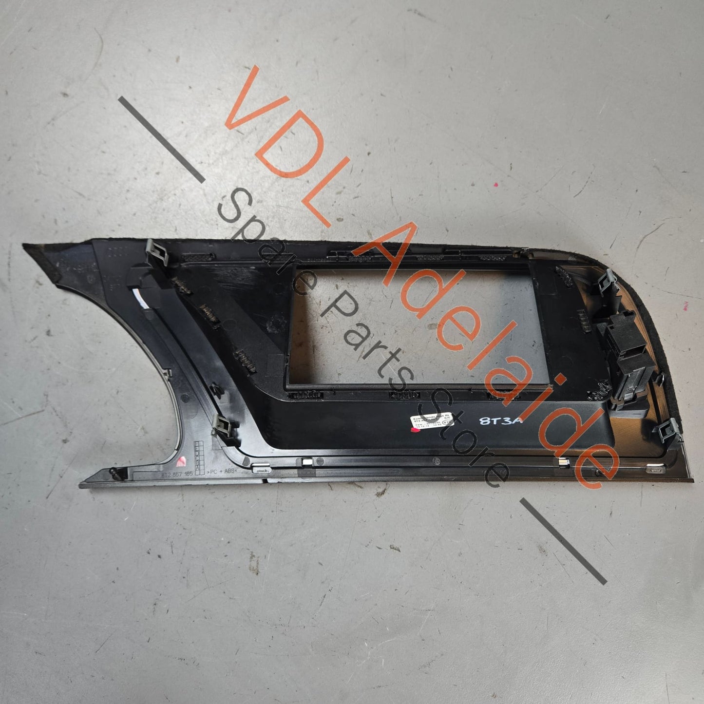 8T2857185AEV58 Audi A5 S5 RS5 Centre Dashboard Trim Gloss Black 8T2857185AE V58