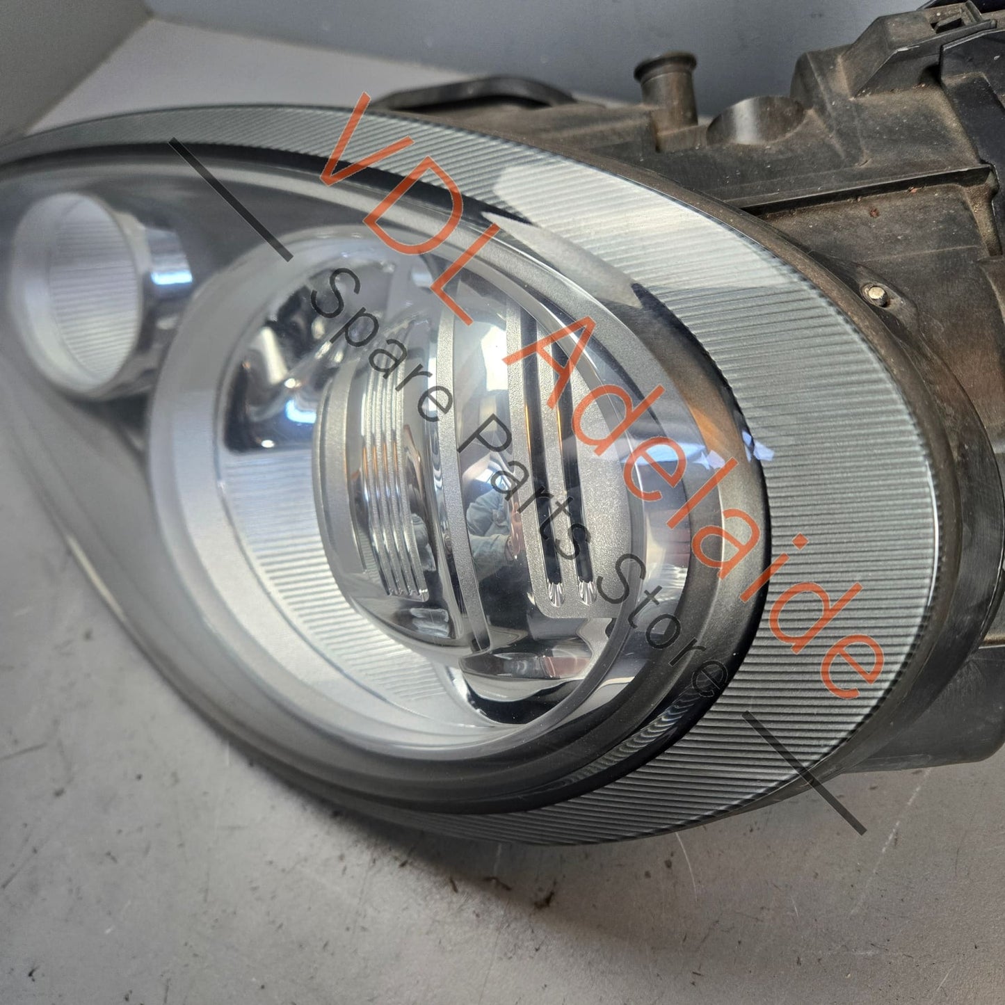 97063116907 Porsche Panamera 970 Front Left Headlamp Headlight Xenon & Dynamic Cornering 97063116907