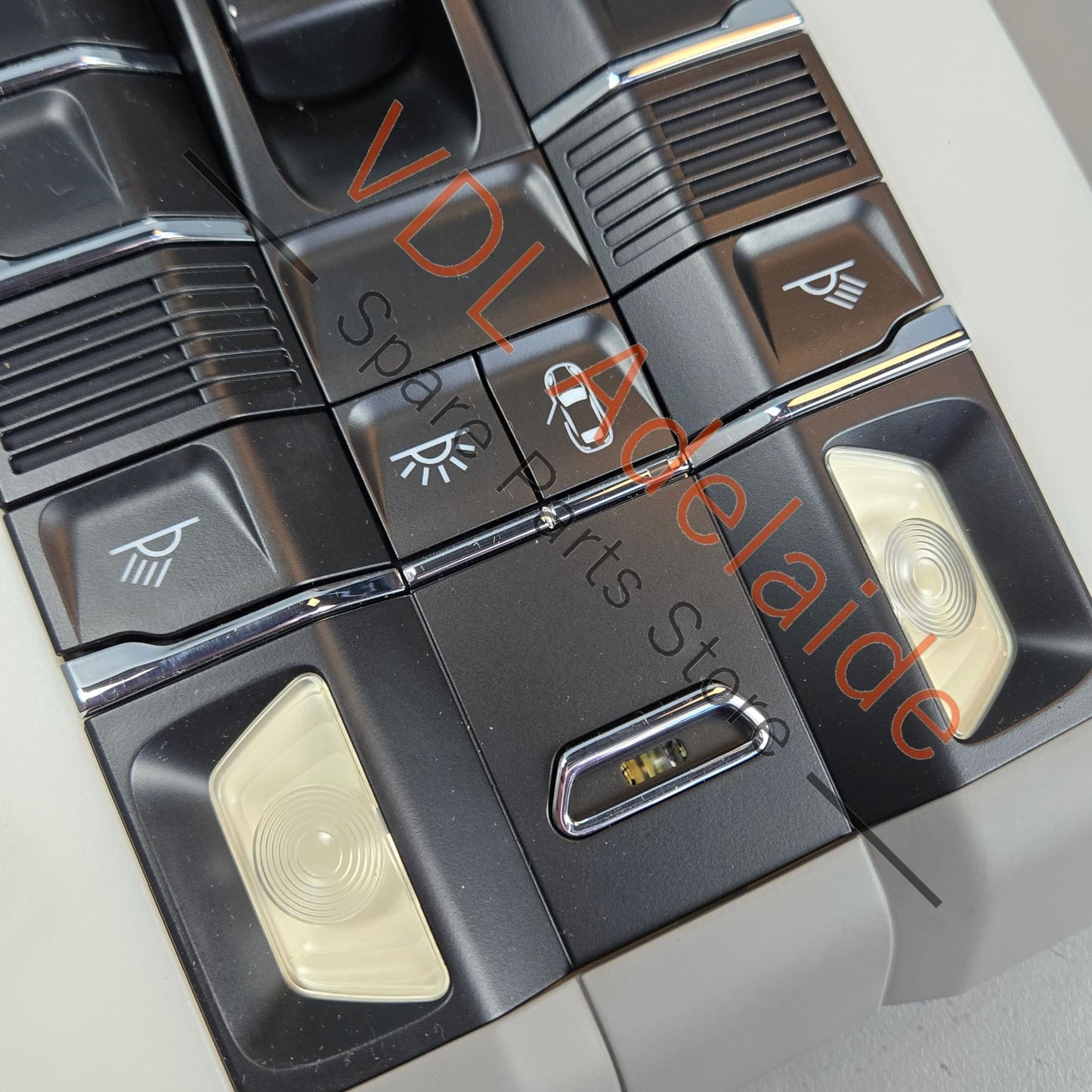 7PP868404R 7PP868404RS Porsche Panamera 970 Overhead Roof Switch Dome Light 7PP868404RS 7PP868404R
