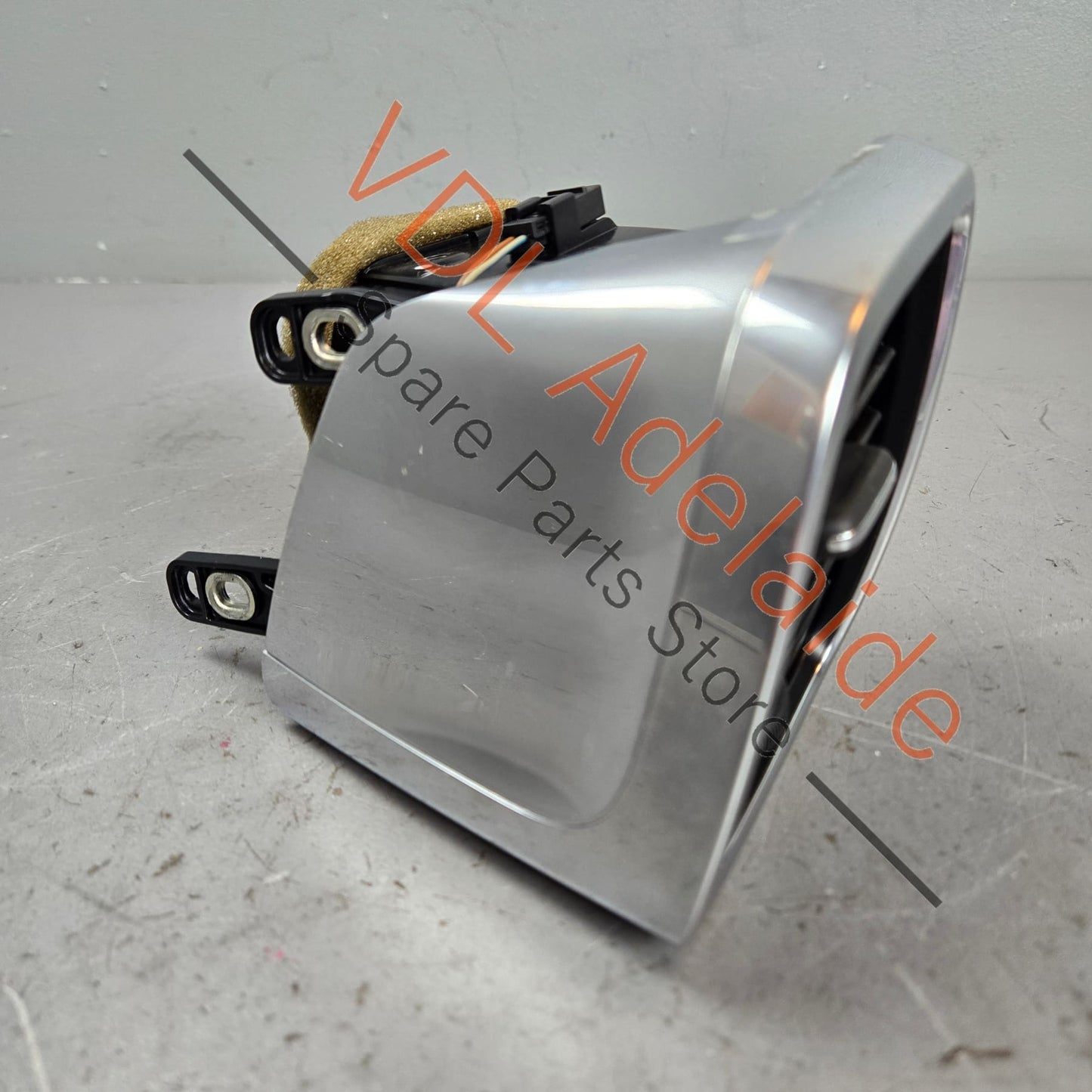 97055213202DAP Porsche Panamera 970 Right Side Dashboard Air Vent 97055213202 DAP