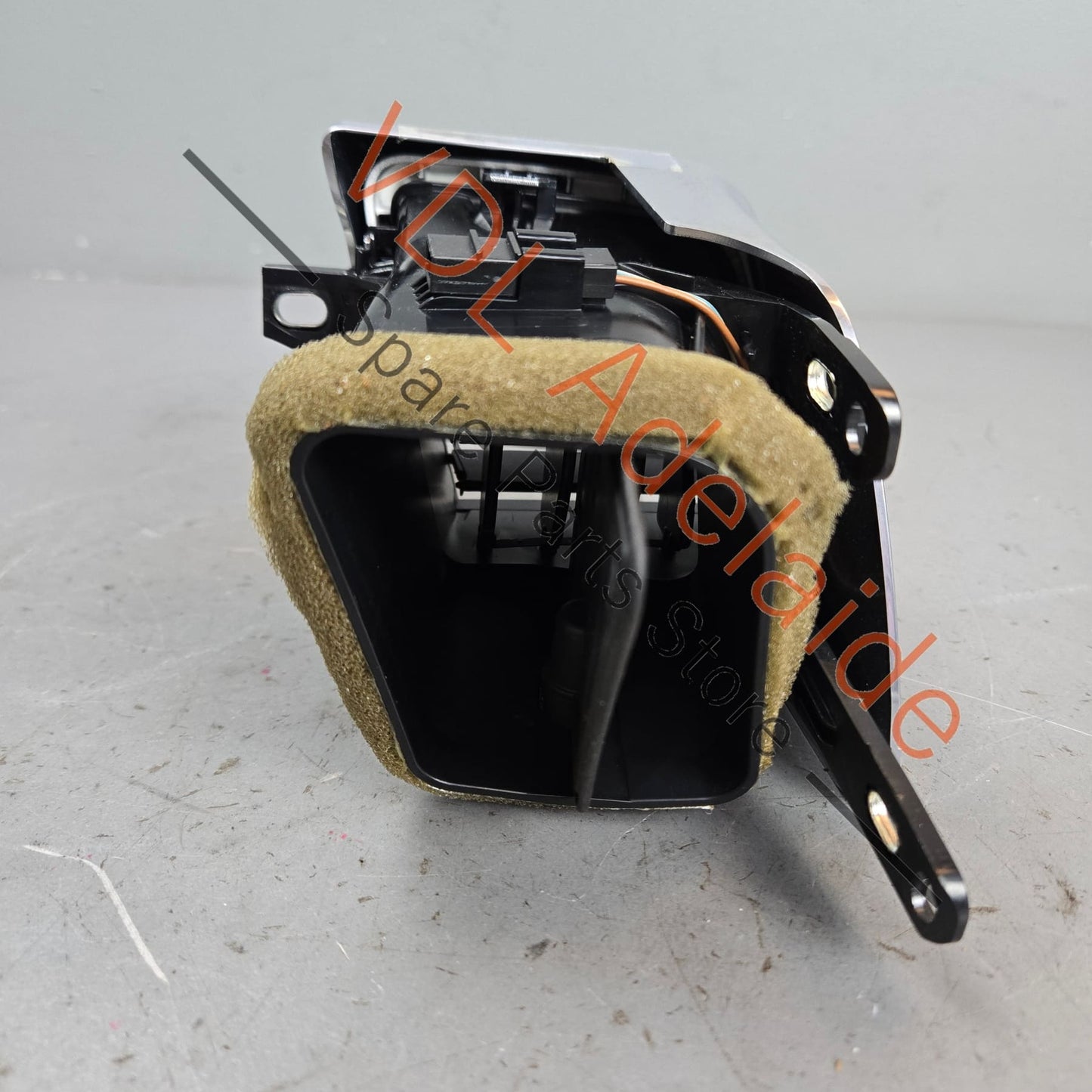 97055213202DAP Porsche Panamera 970 Right Side Dashboard Air Vent 97055213202 DAP