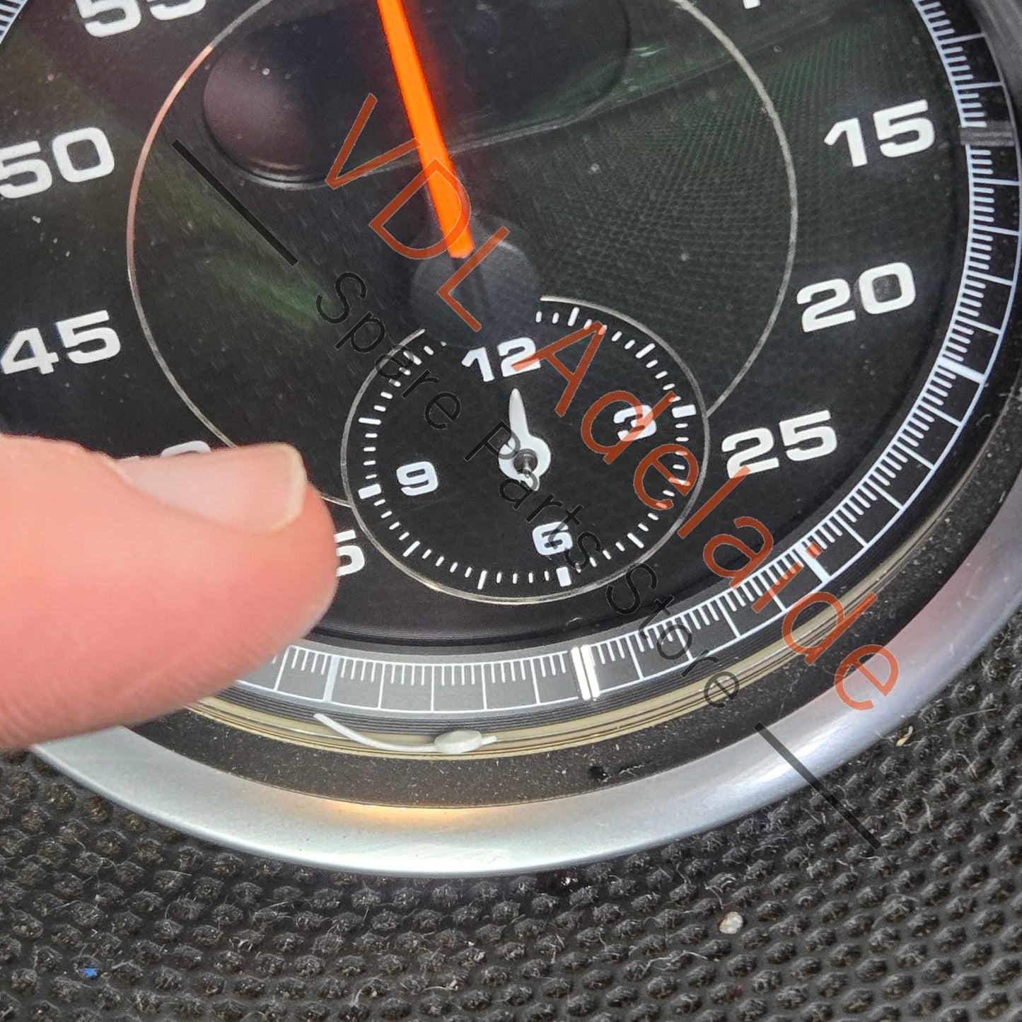 9P1919203EDAP 97064130102DAP Porsche Dashboard Clock Crono 9P1919203E DAP 97064130102 DAP **DISCOUNTED STOCK**